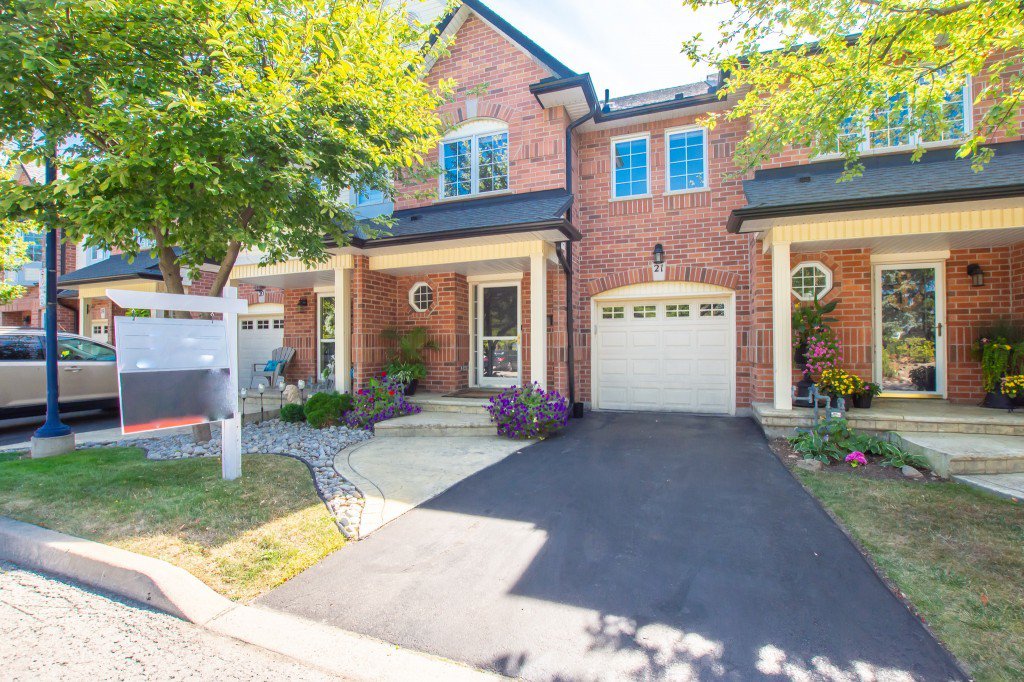 Rentals.ca ) 145 Edgewater Drive 21, Hamilton ON for Rent