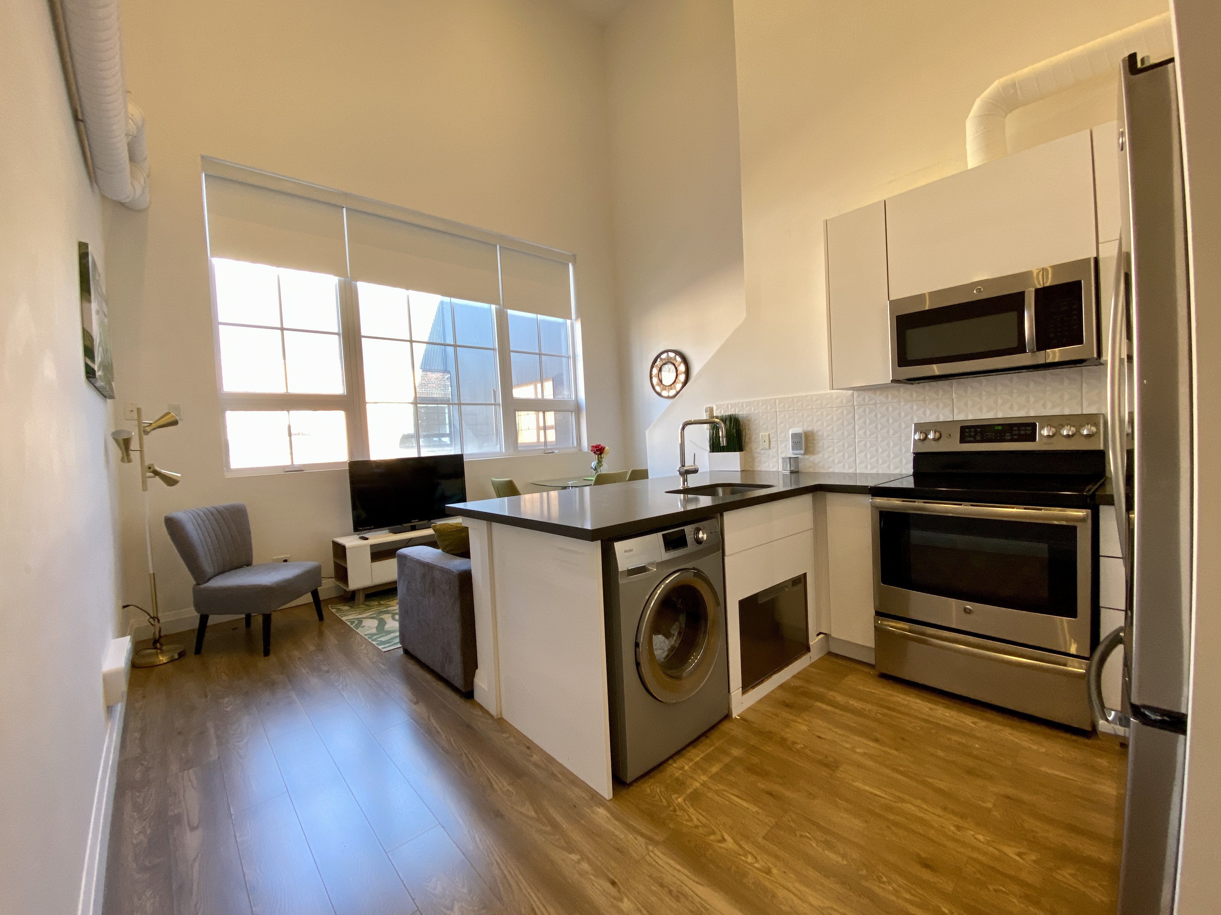 Rentals.ca ) 220 Dundurn Street South, Hamilton ON for Rent