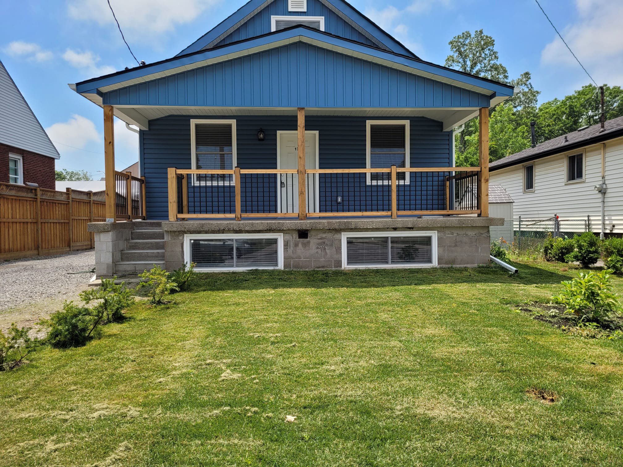 176 Queensdale Avenue East, Hamilton, ON House for rent