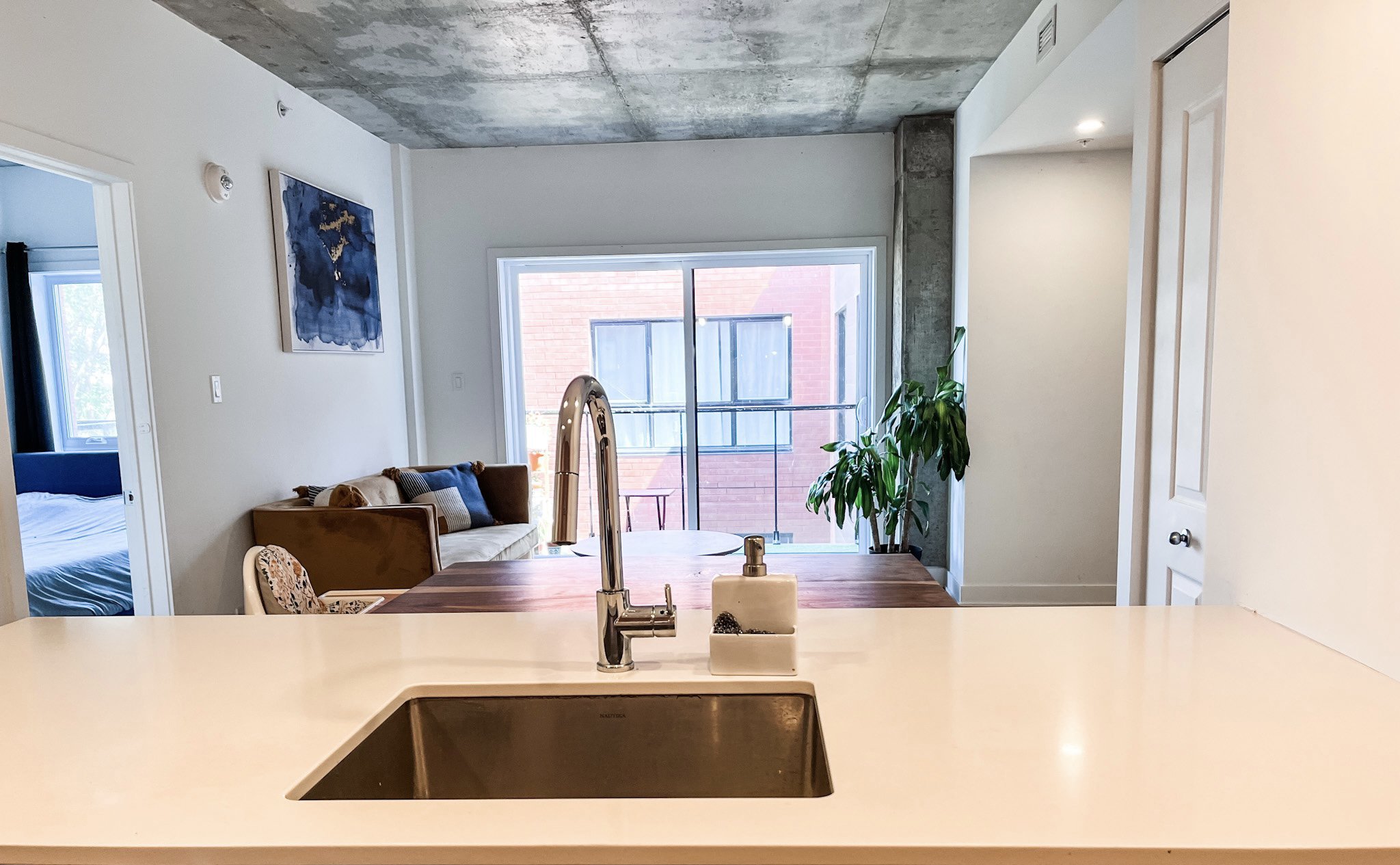 Rentals.ca ) 2929 Rue Victoria, Lachine QC for Rent