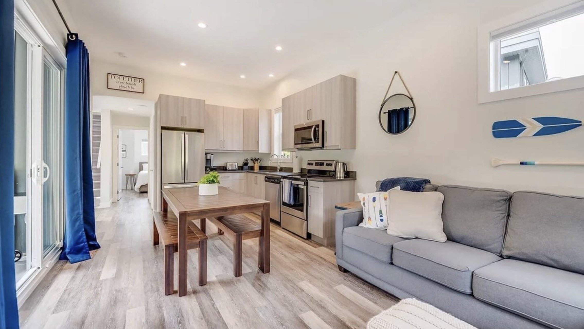 9322 Cabin Way, Lake Cowichan, BC House for rent