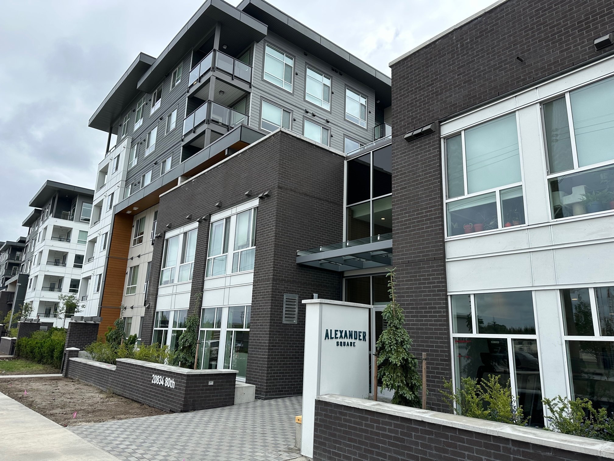 20834 80 Avenue, Langley Township, BC Condo for rent