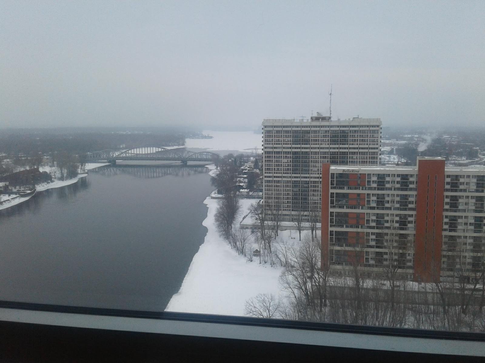 Rentals.ca ) 3030 Boulevard Lévesque Ouest, Laval QC for Rent