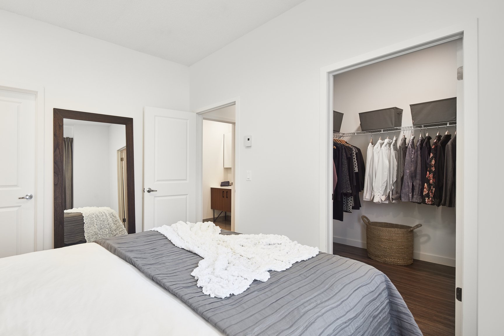 3580 boulevard SaintElzear Ouest, Laval, QC Apartment for rent