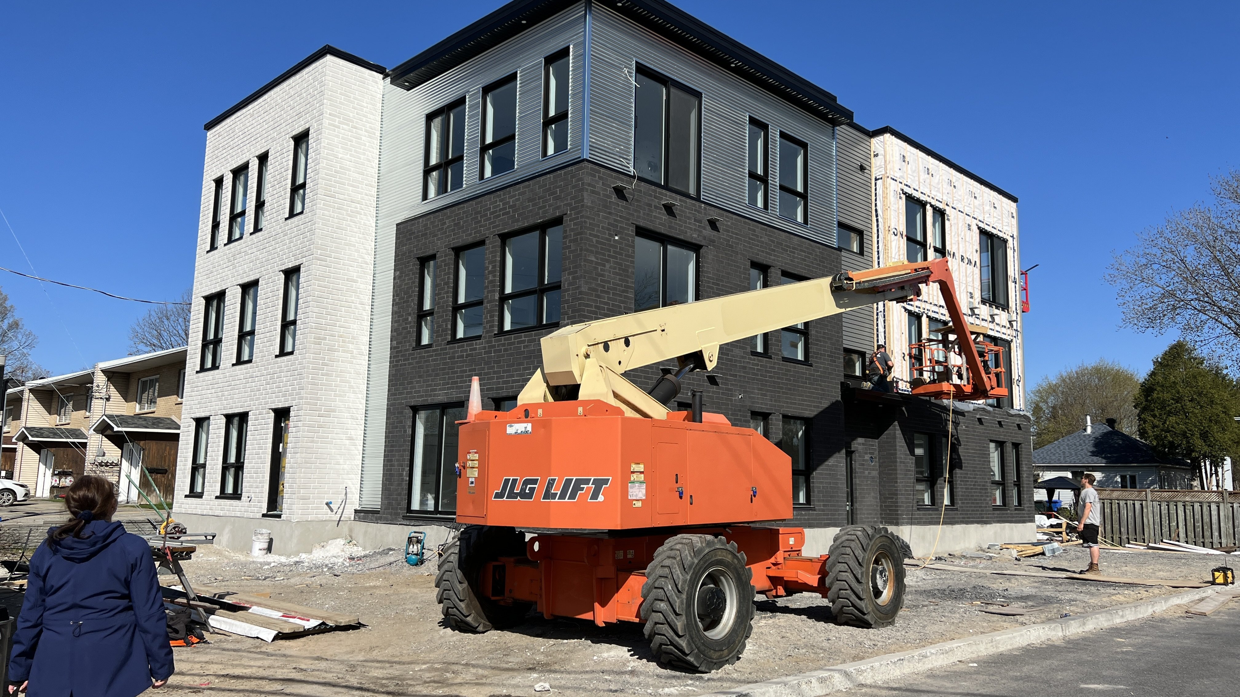 Rentals.ca ) 183 5e Avenue, L'ÎlePerrot QC à louer