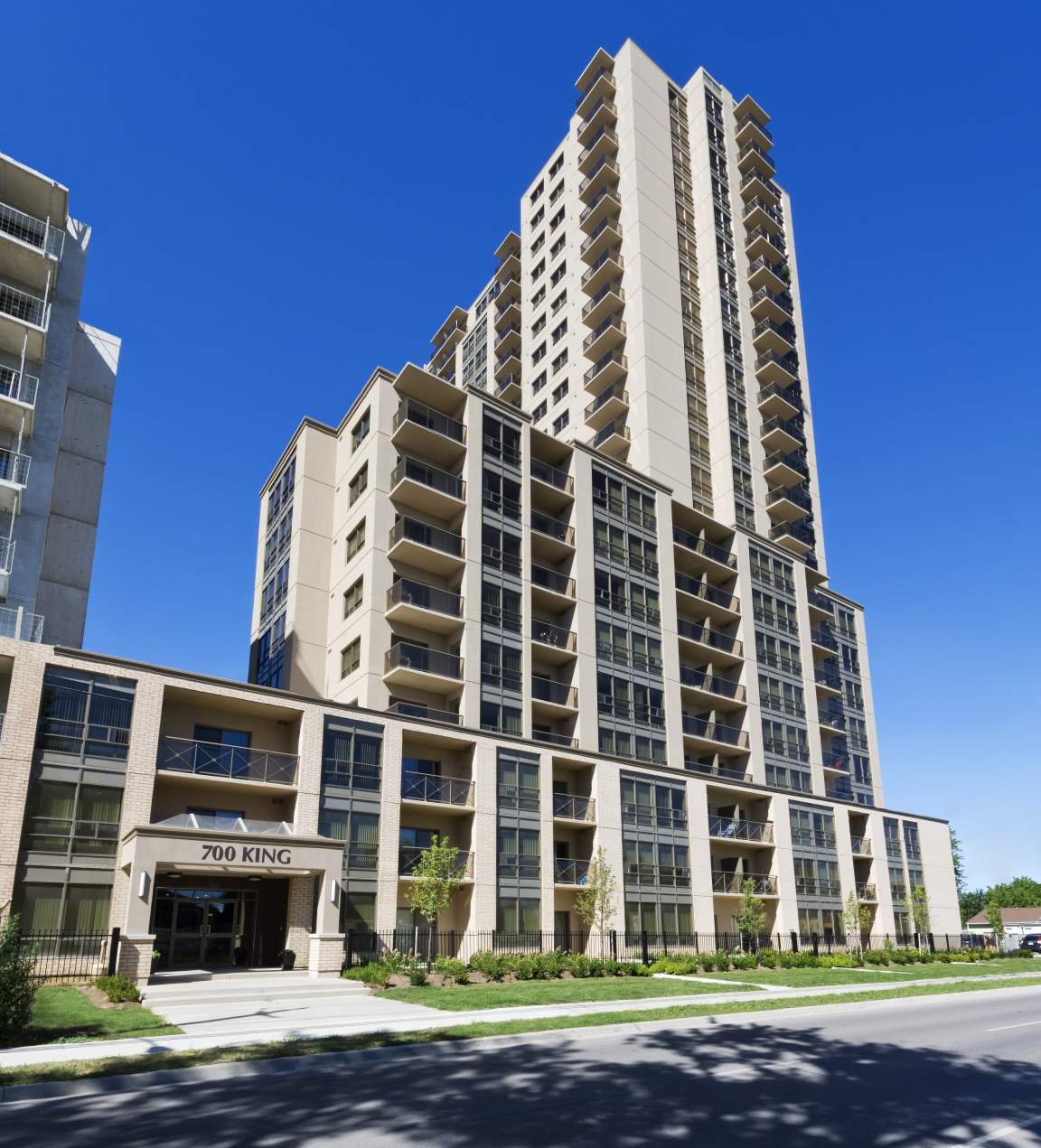 Rentals.ca ) 700 King Street (West Tower), London ON for Rent