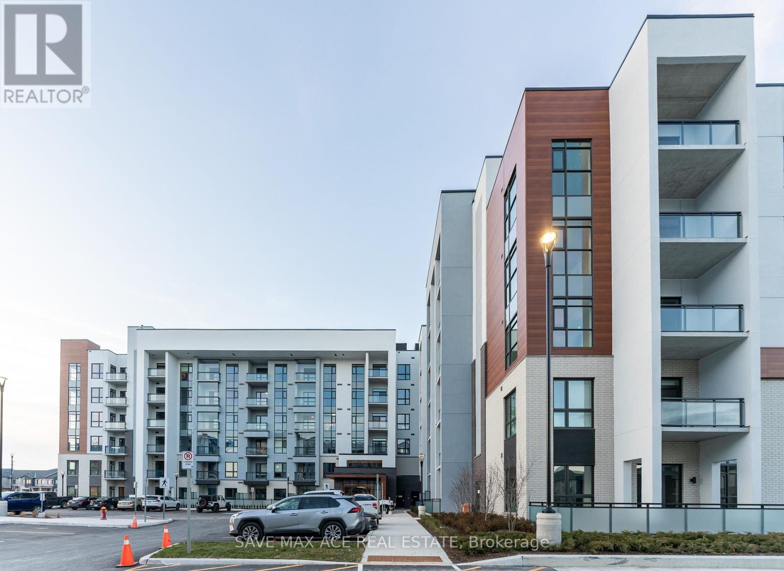 Rentals.ca 460 Gordon Krantz Ave, Milton ON for Rent