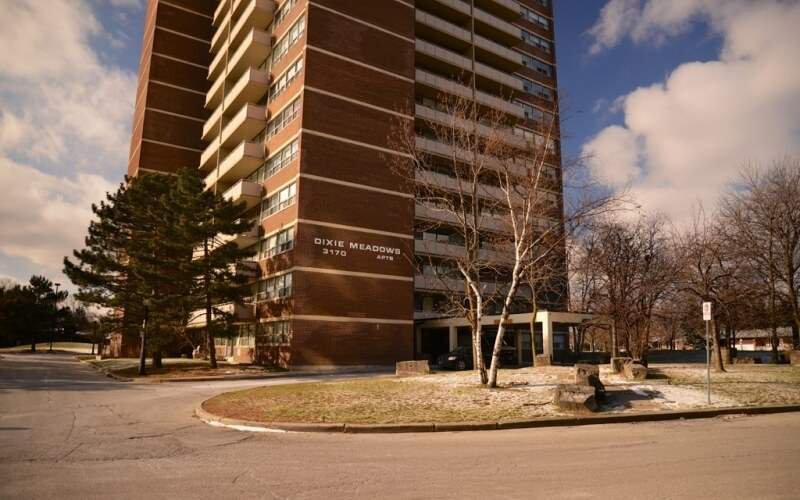 Rentals.ca ) 3150 & 3170 Golden Orchard Drive, Mississauga ON for Rent