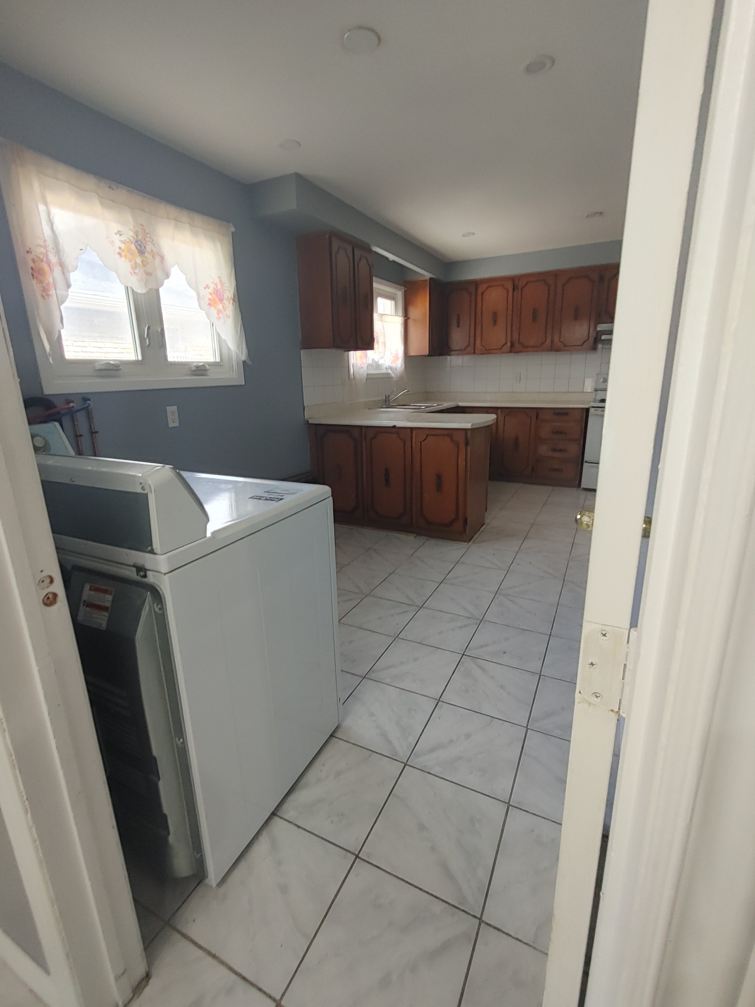 Brandon Gate Drive, Mississauga, ON House for rent