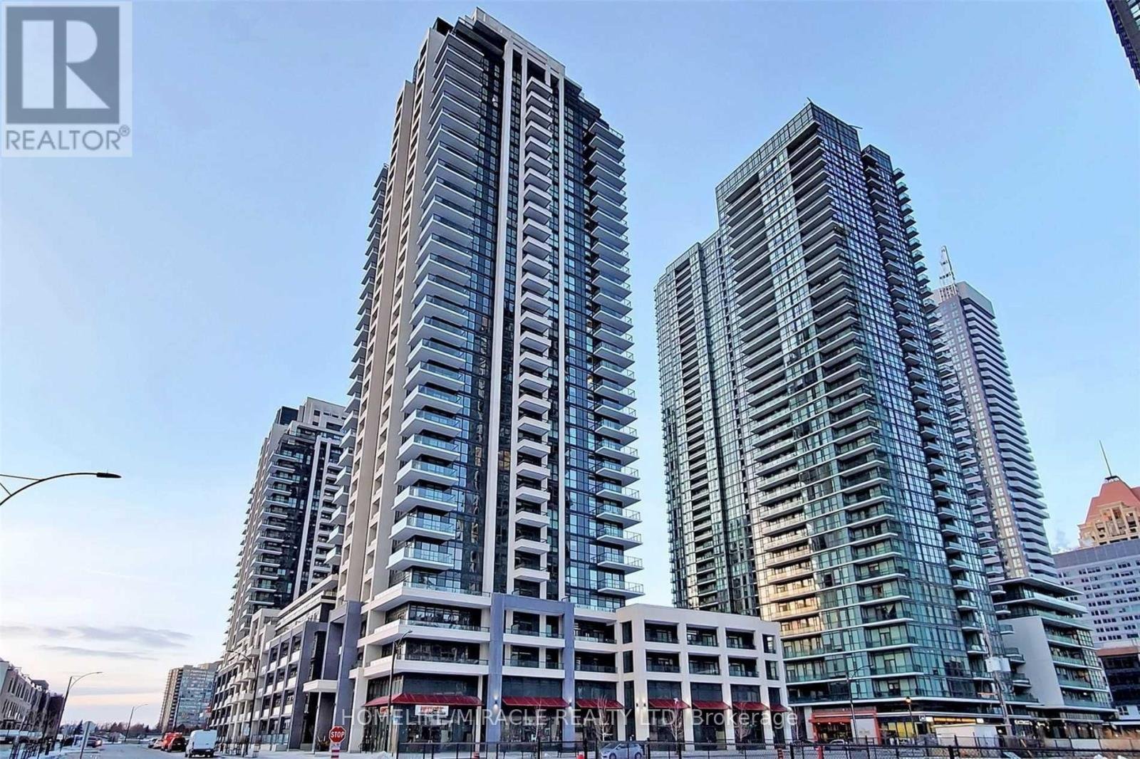 Rentals.ca 4055 Parkside Village Drive, Mississauga ON à louer