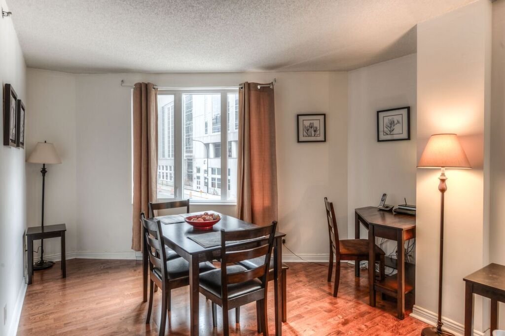 Rentals.ca ) 1225 Rue NotreDame Ouest, Montréal QC for Rent