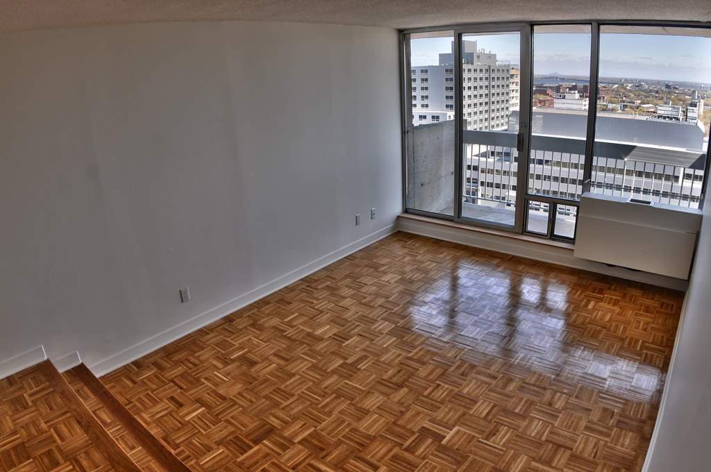 Rentals.ca ) 2100 Boulevard de Maisonneuve Ouest, Montréal QC for Rent