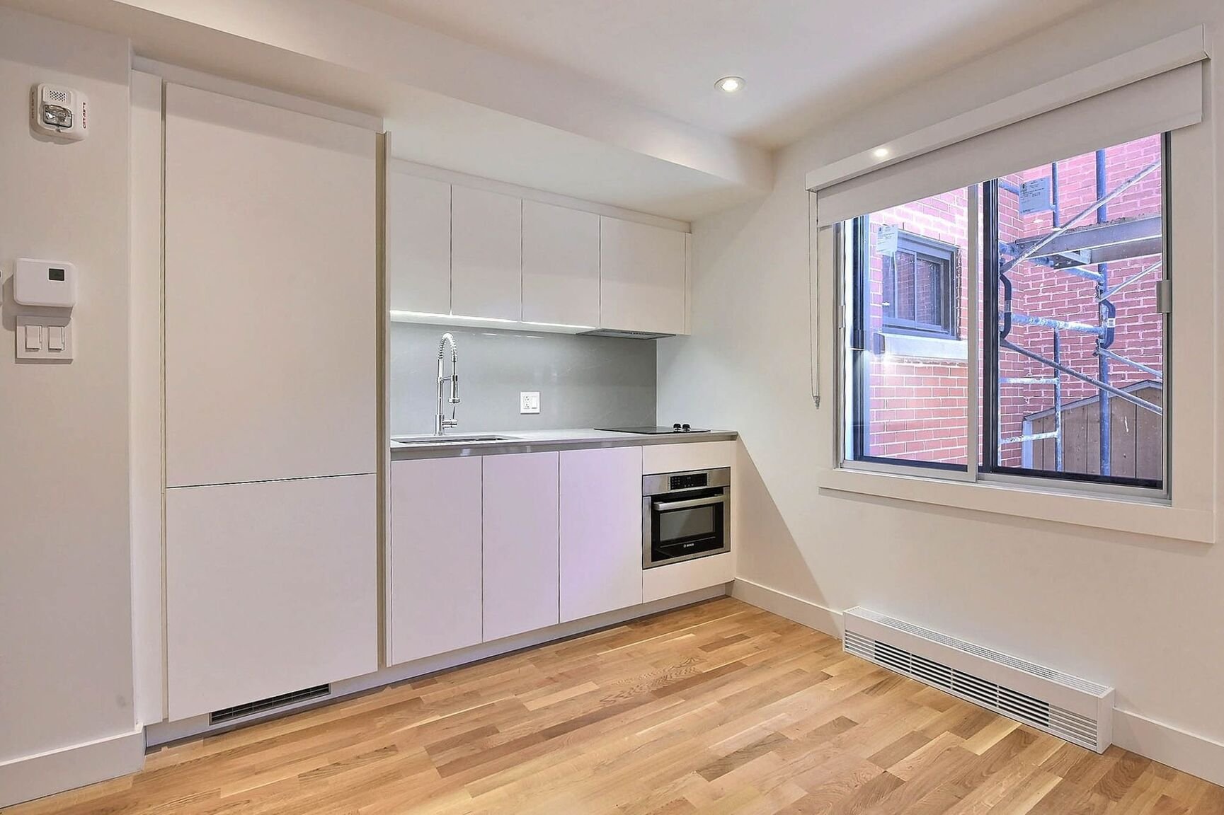 Rentals.ca ) 3195 Van Horne Avenue, Montréal QC for Rent