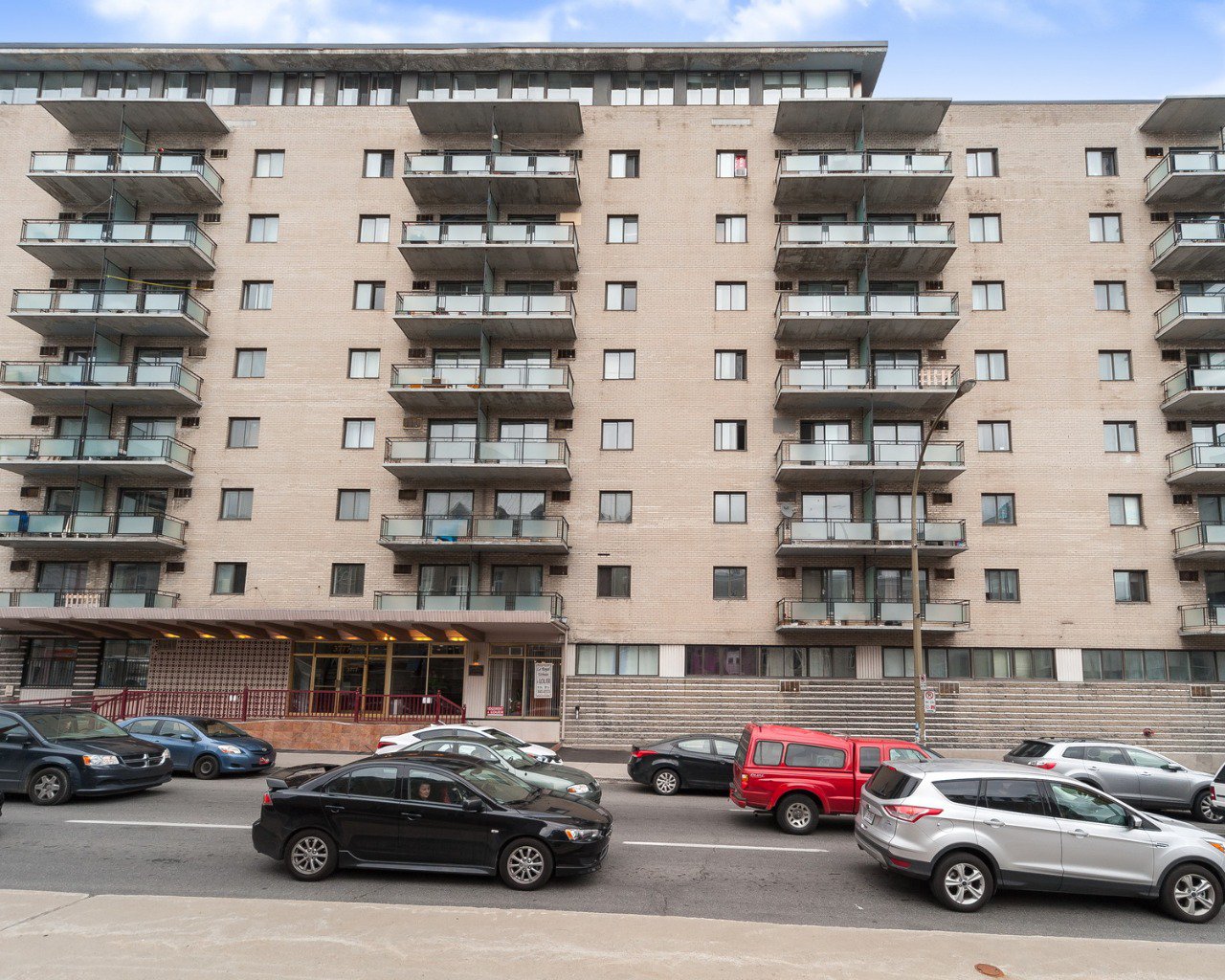 Rentals.ca 3777 RUE ST URBAIN, Montréal QC for Rent