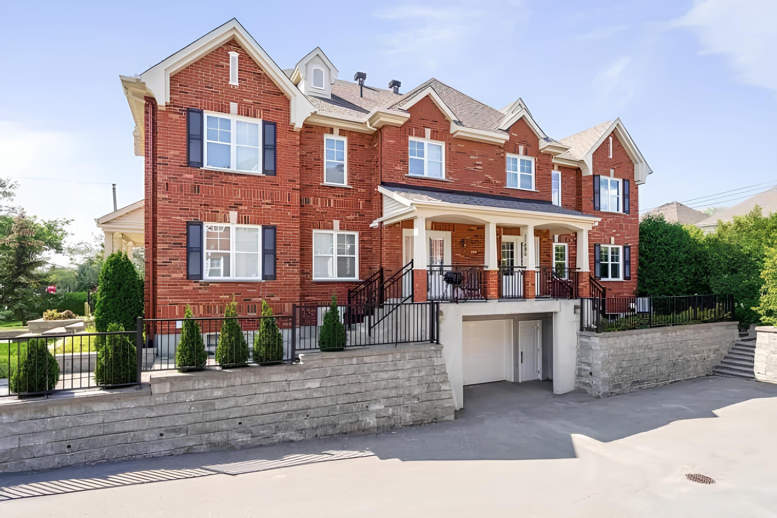 17845 Boulevard de Pierrefonds, Montréal, QC Town House for rent