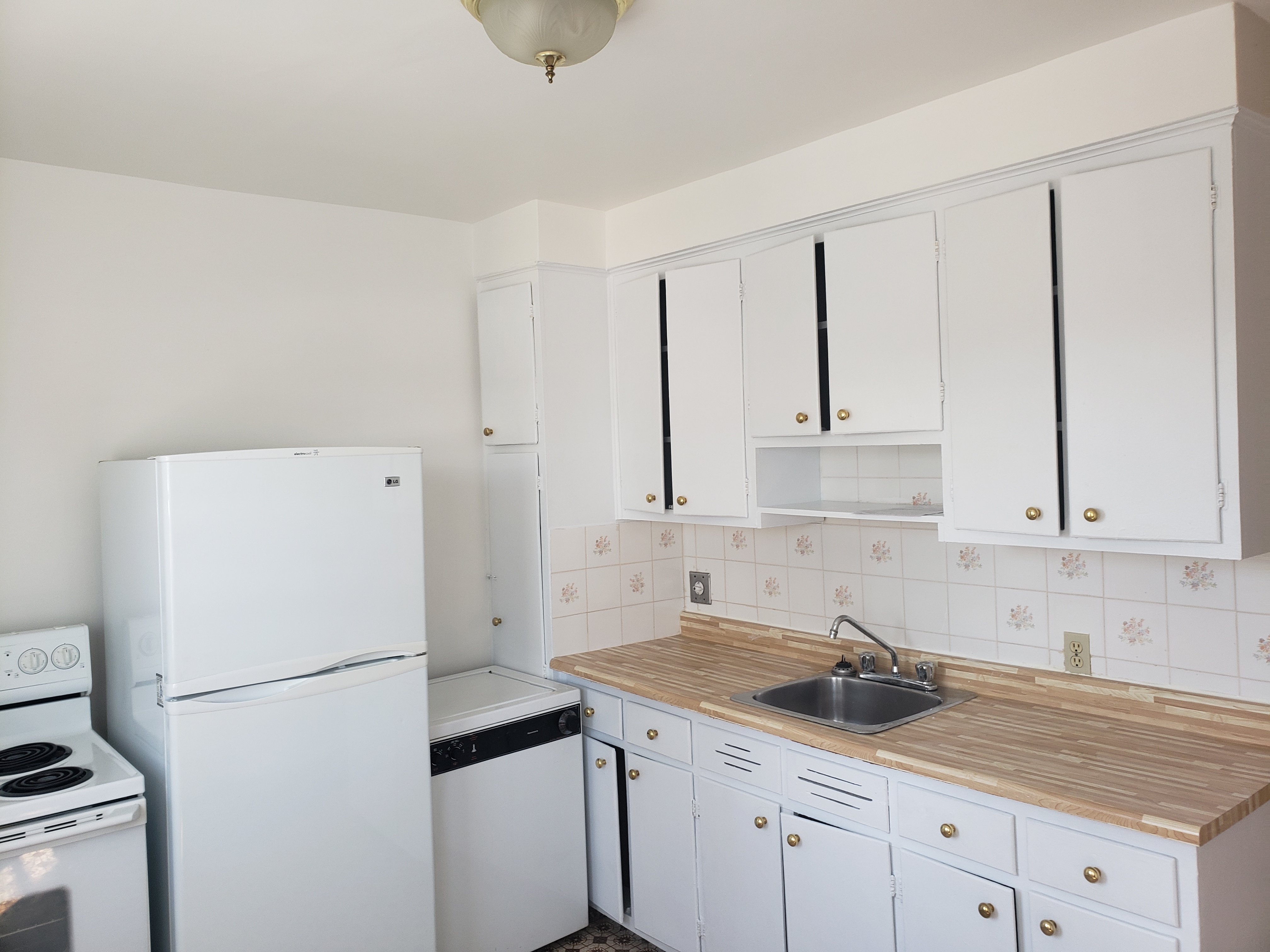 7710 Avenue Stuart, Montréal, QC Duplex for rent