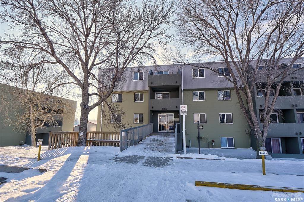 Rentals.ca ) Laurier Street West, Moose Jaw SK for Rent