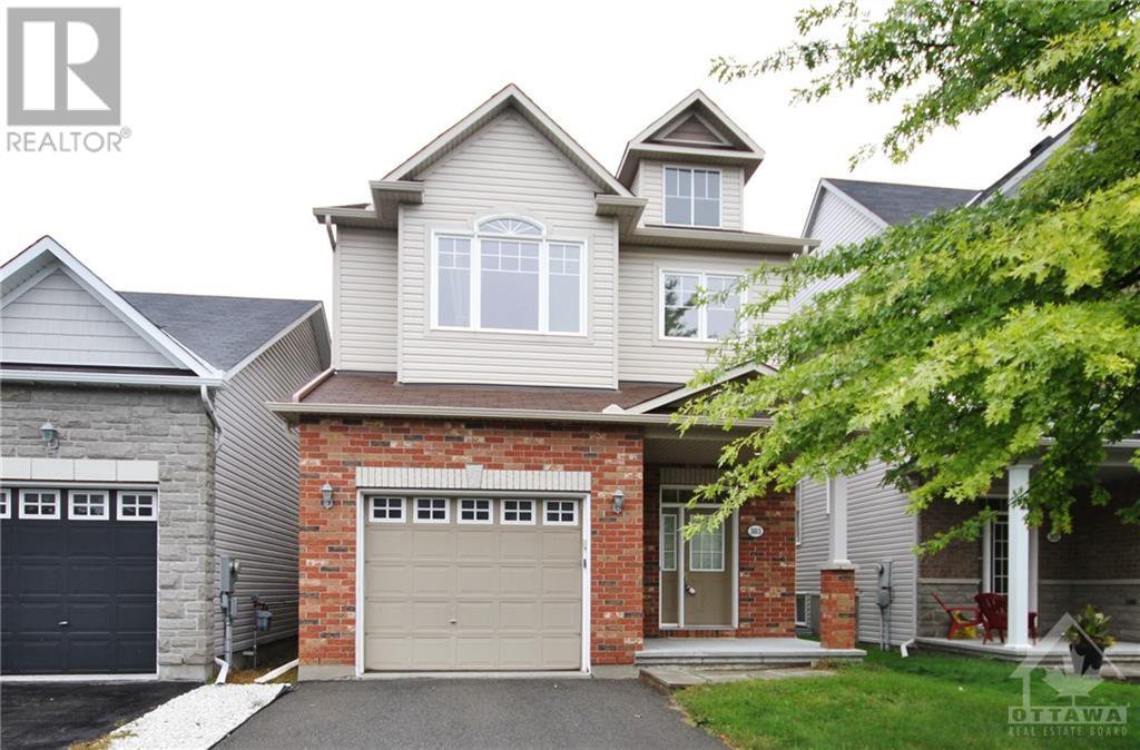 Rentals.ca ) 303 HARTHILL WAY, Nepean ON for Rent