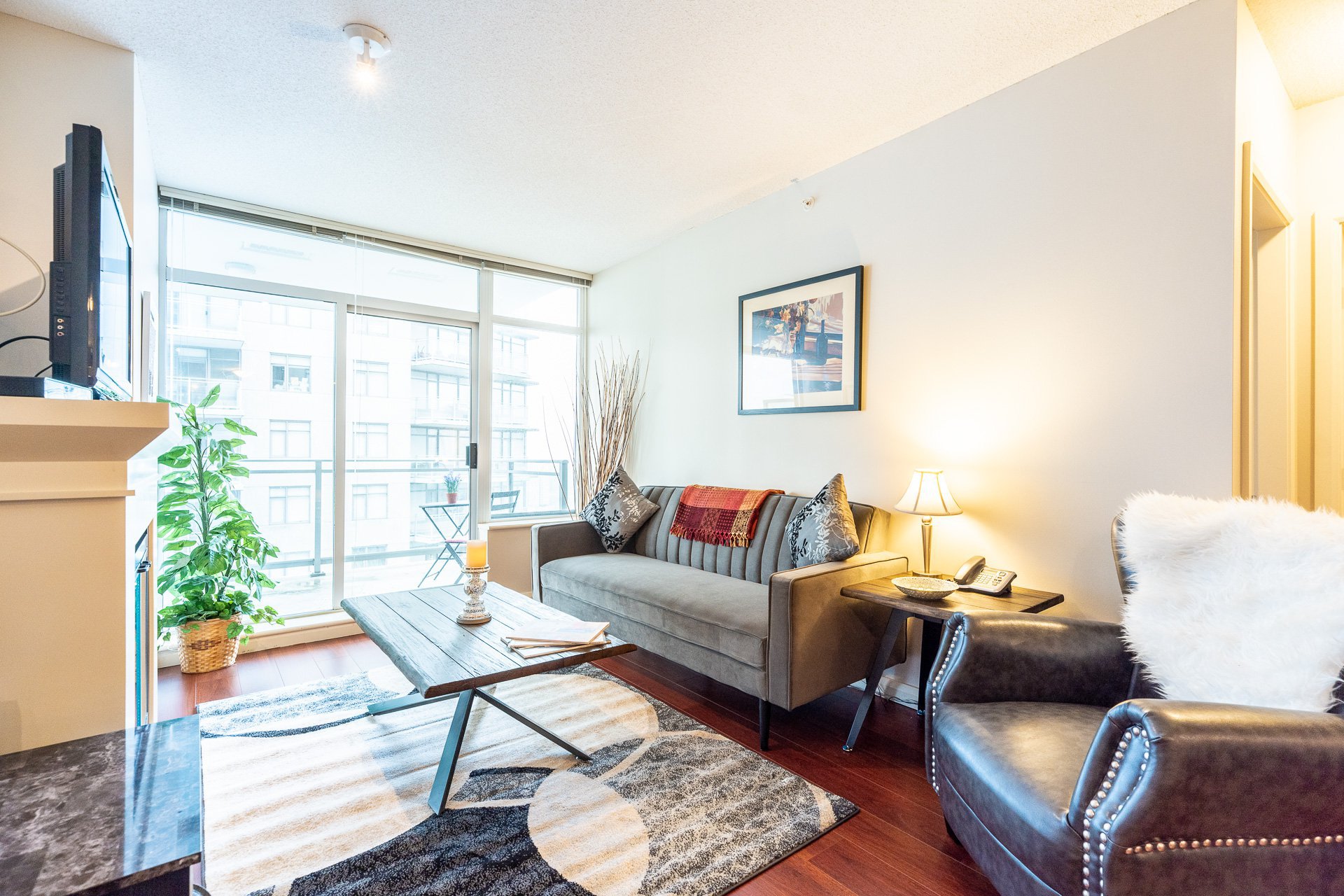 Rentals.ca ) 888 Carnarvon Street, New Westminster BC for Rent