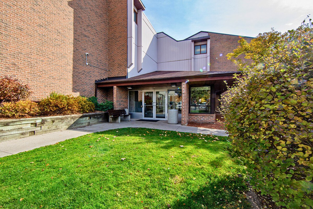 Rentals.ca 75 Huron Heights Drive, Newmarket ON for Rent