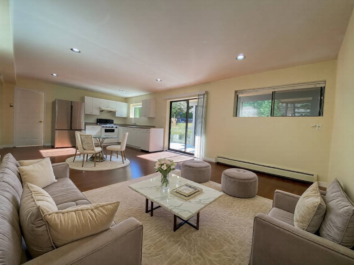 2131 Kirkstone Road, North Vancouver, BC - House for rent