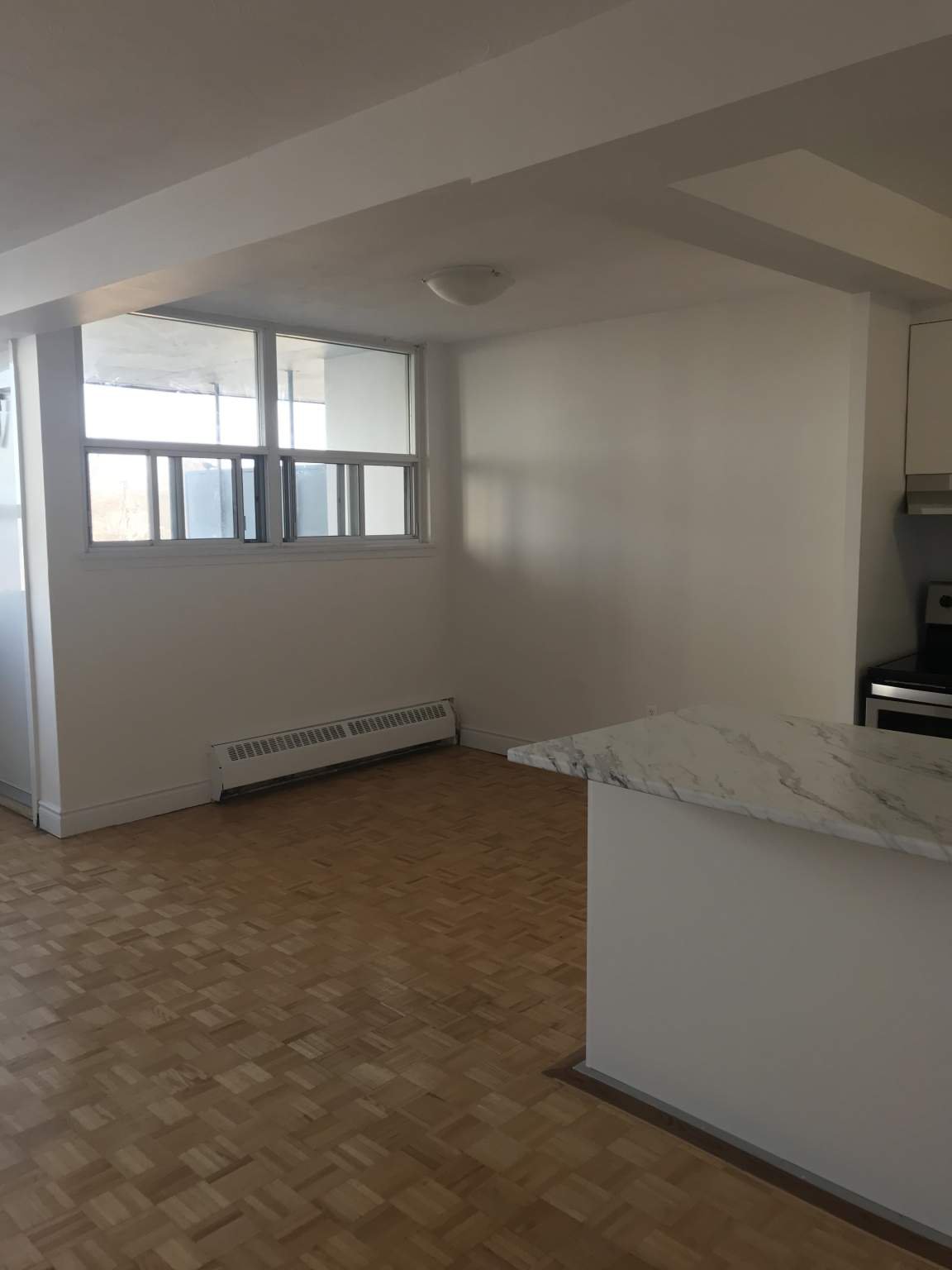 Rentals.ca ) 1440 Lawrence Avenue West, North York ON for Rent