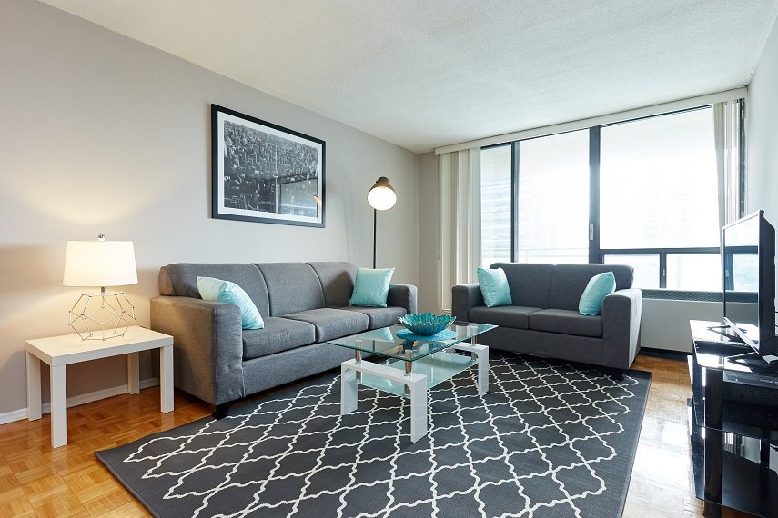 4 Forest Laneway, North York, ON Apartment for rent