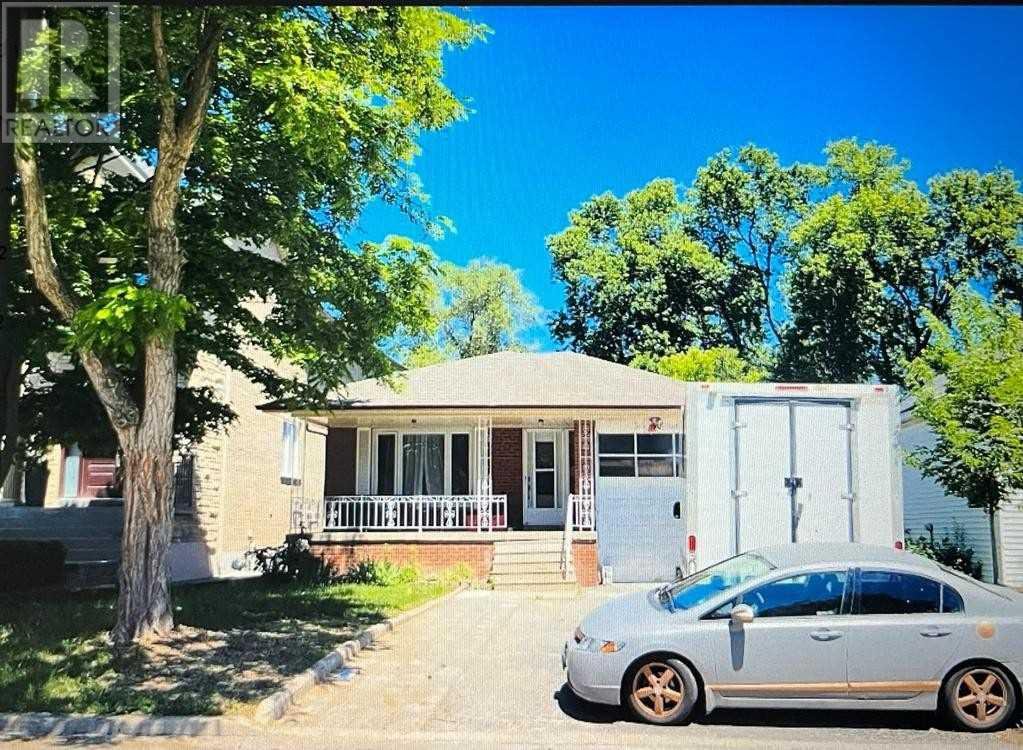 Rentals.ca ) 190 Pemberton, North York ON for Rent
