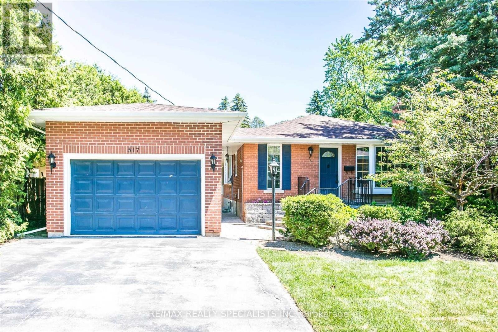 Rentals.ca 517 Morrison Road, Oakville ON for Rent
