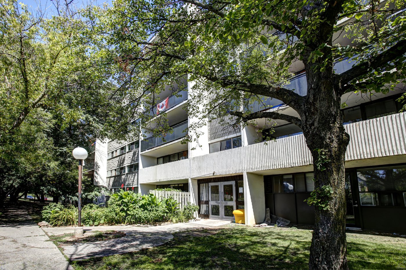 Rentals.ca ) 666 King Street, East, Oshawa ON for Rent Rentals.ca ) 666 King Street, East, Oshawa ON for Rent