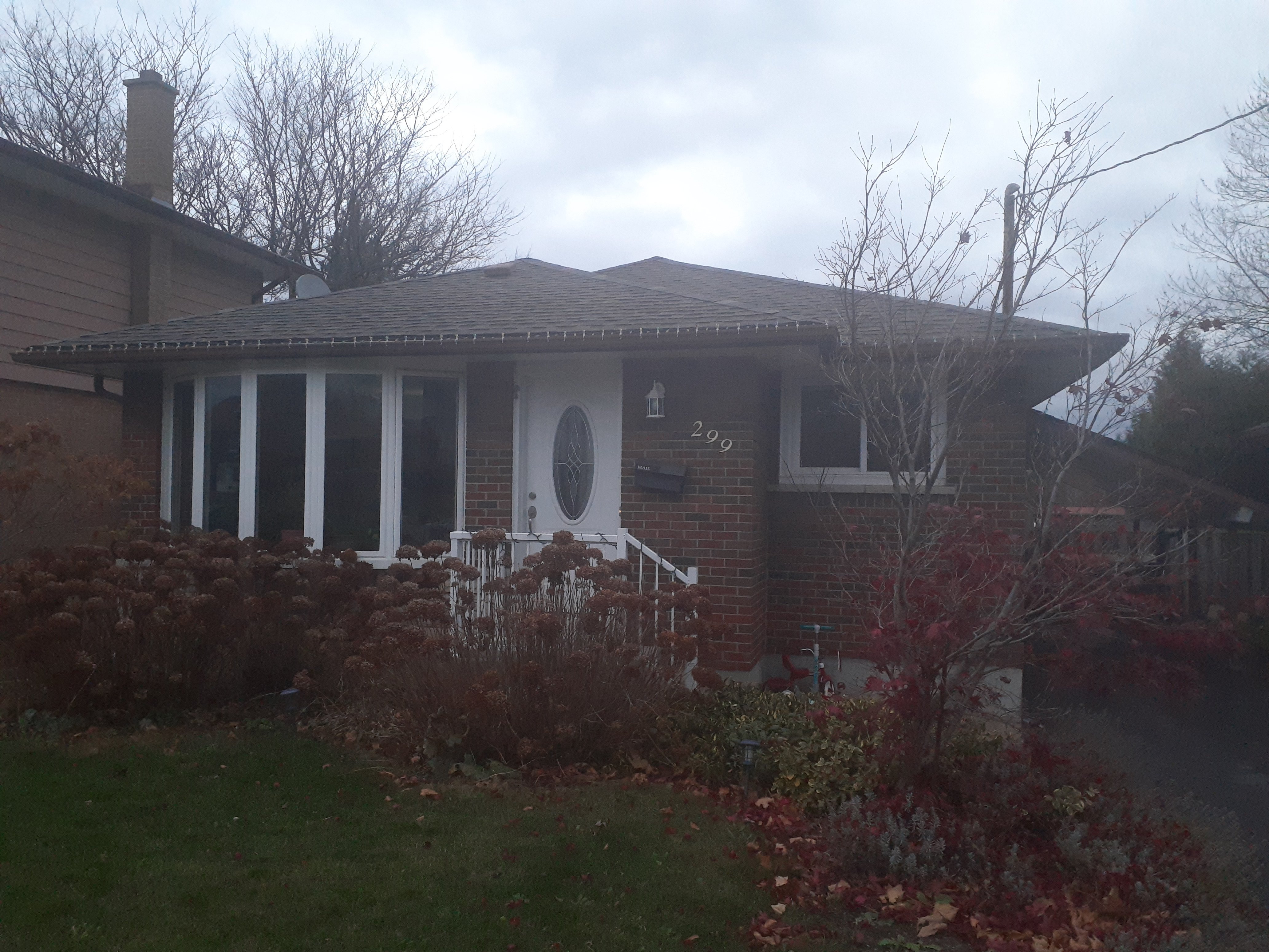 Rentals.ca 299 Fairlawn Court, Oshawa ON for Rent