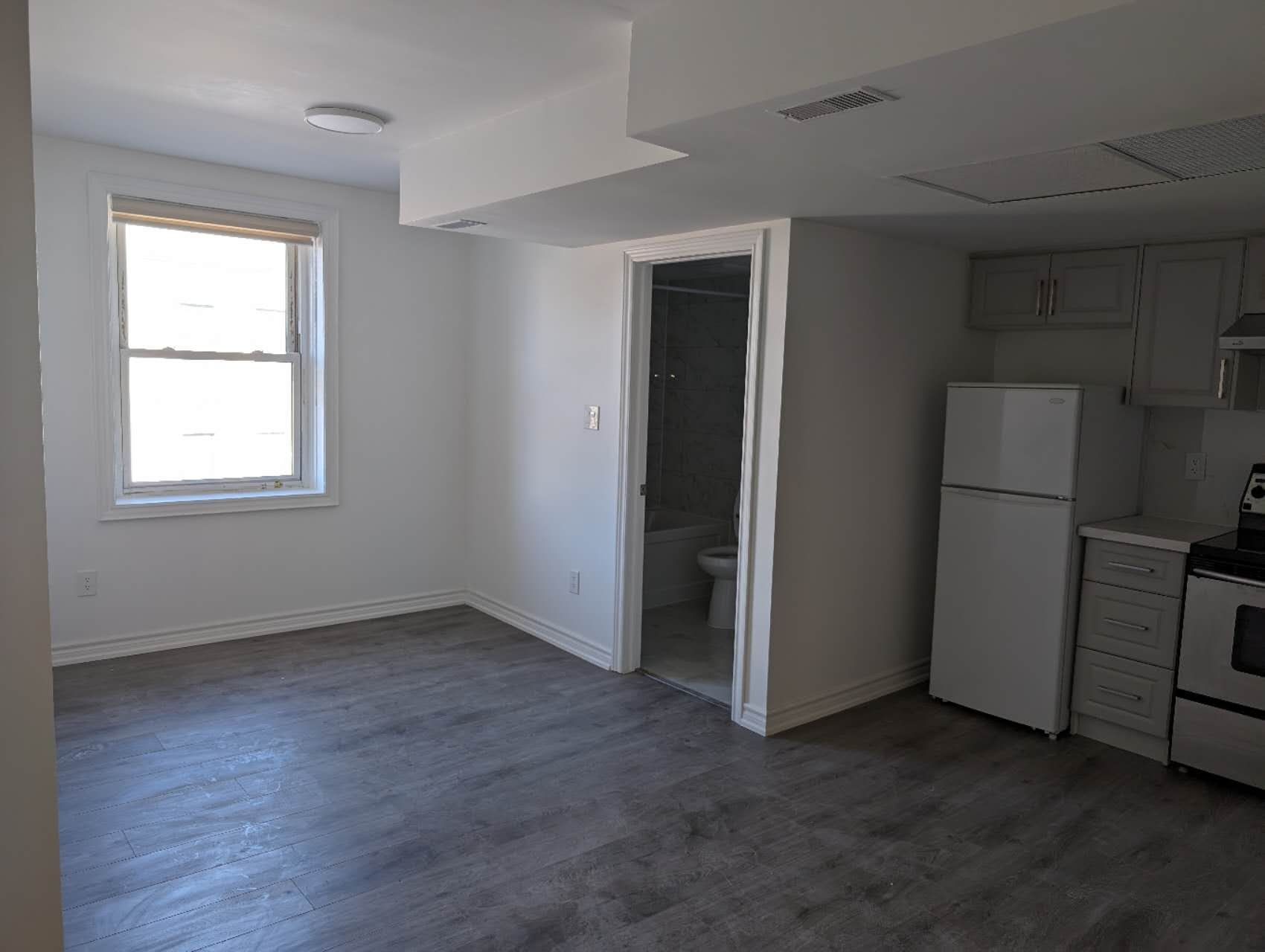 Rentals.ca 5 Simcoe Street South, Oshawa ON for Rent