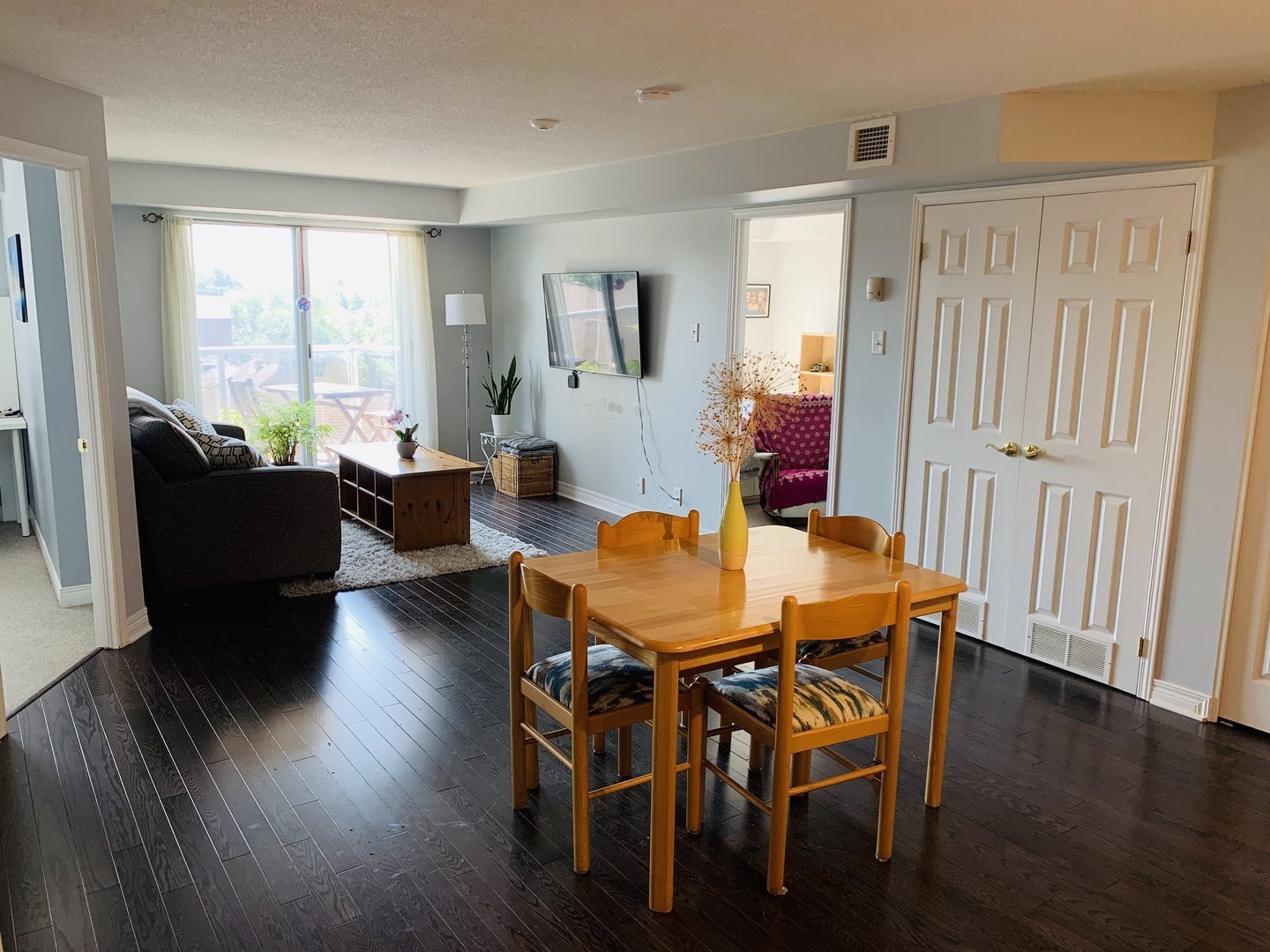 Rentals.ca ) Saint Laurent Boulevard, Ottawa ON for Rent