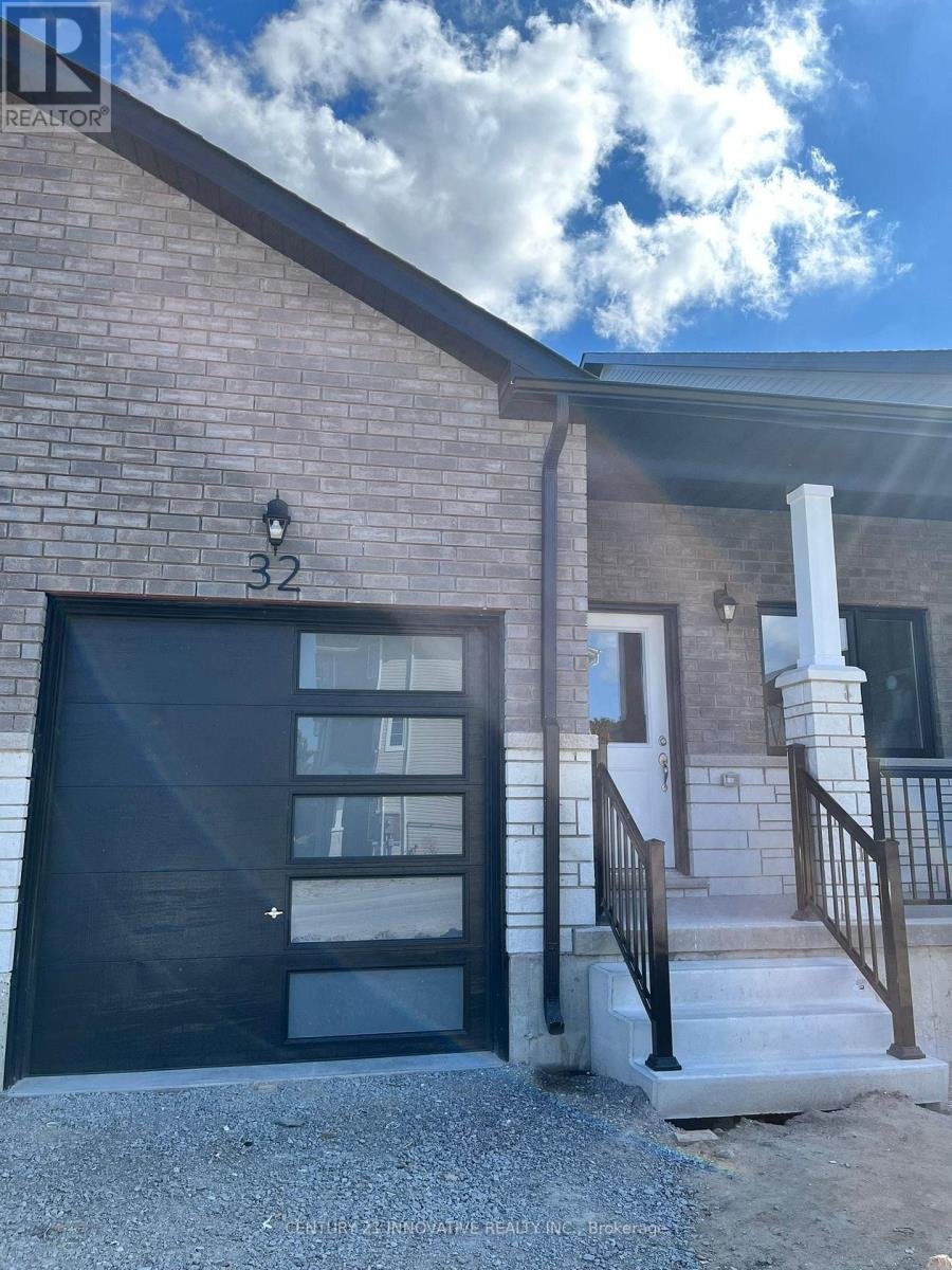 Rentals.ca 32 Lahey Crescent, ON for Rent