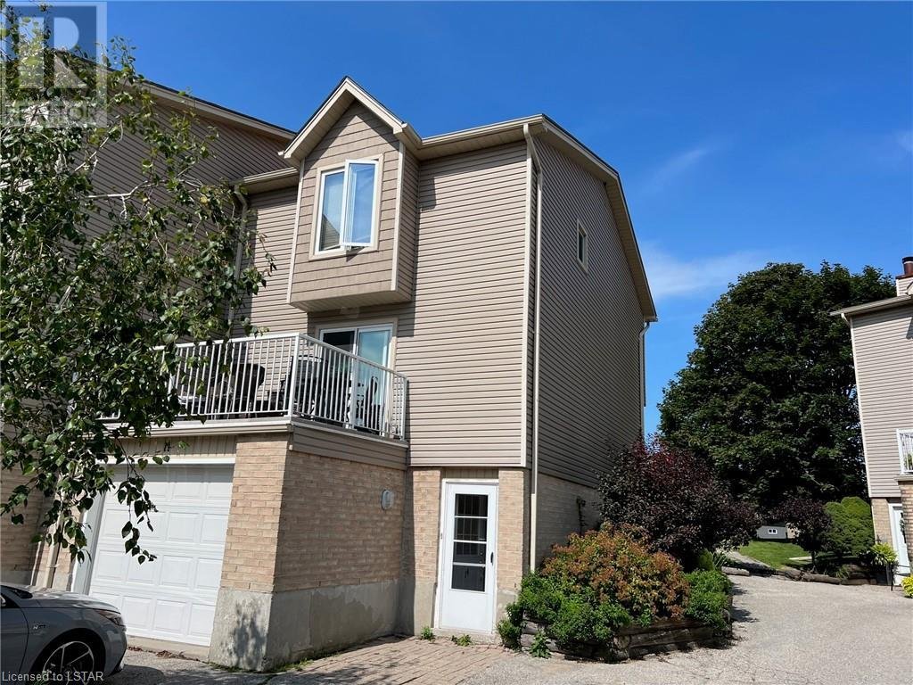 Rentals.ca 301 CARLOW Road, Port Stanley ON for Rent