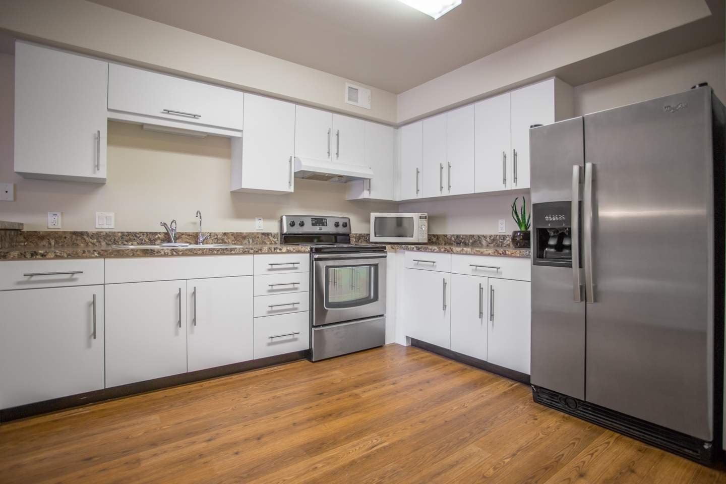 Rentals.ca 1251 & 1261 & 1271 & 1281 McEachern Drive, Regina SK for Rent