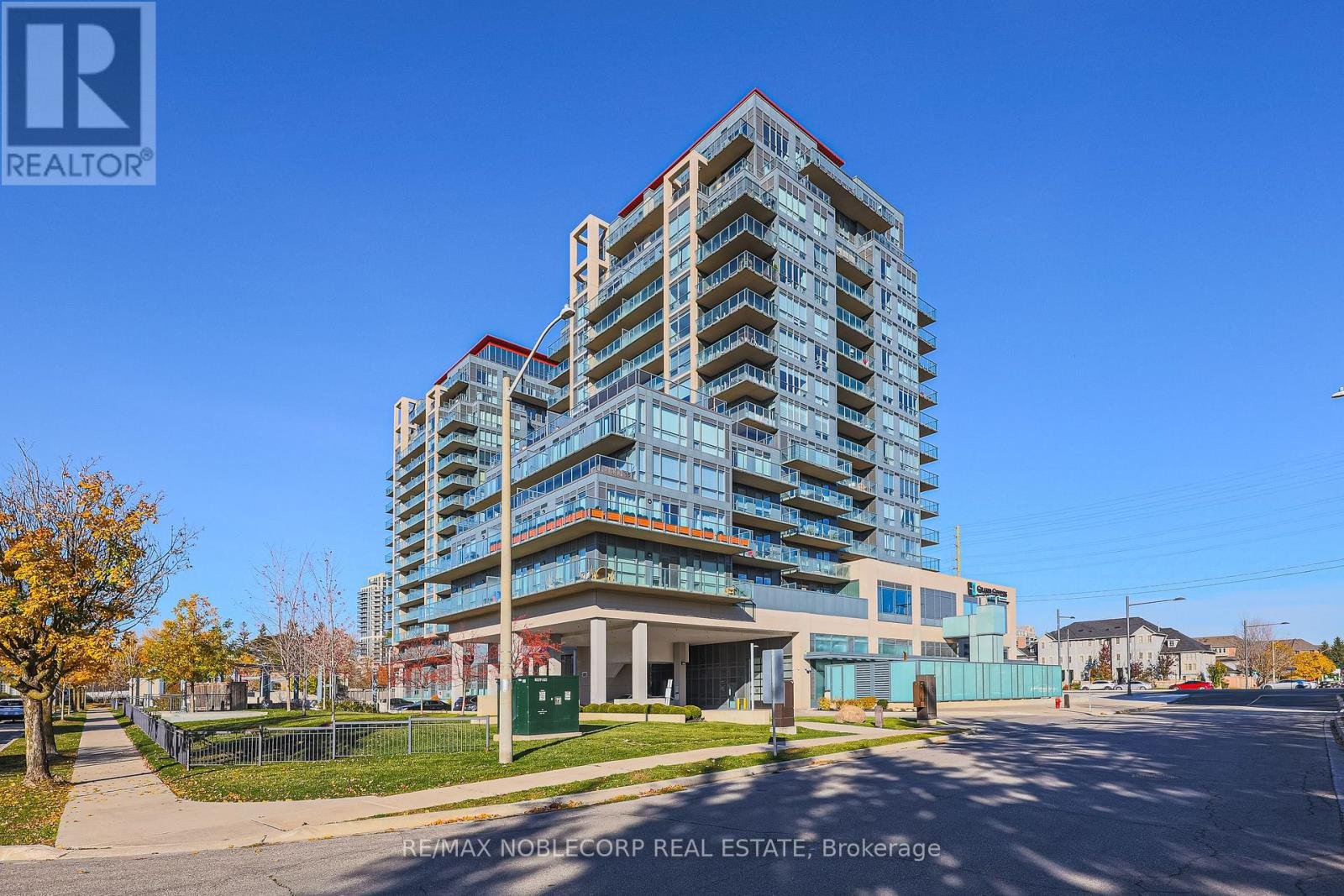 rentals-ca-9088-yonge-street-richmond-hill-on-for-rent