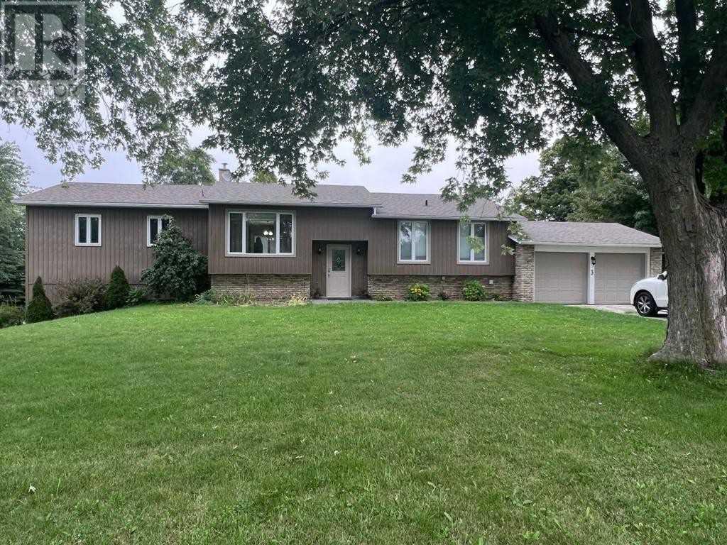 Rentals.ca ) 3 Jamieson Drive, Rosemont ON for Rent