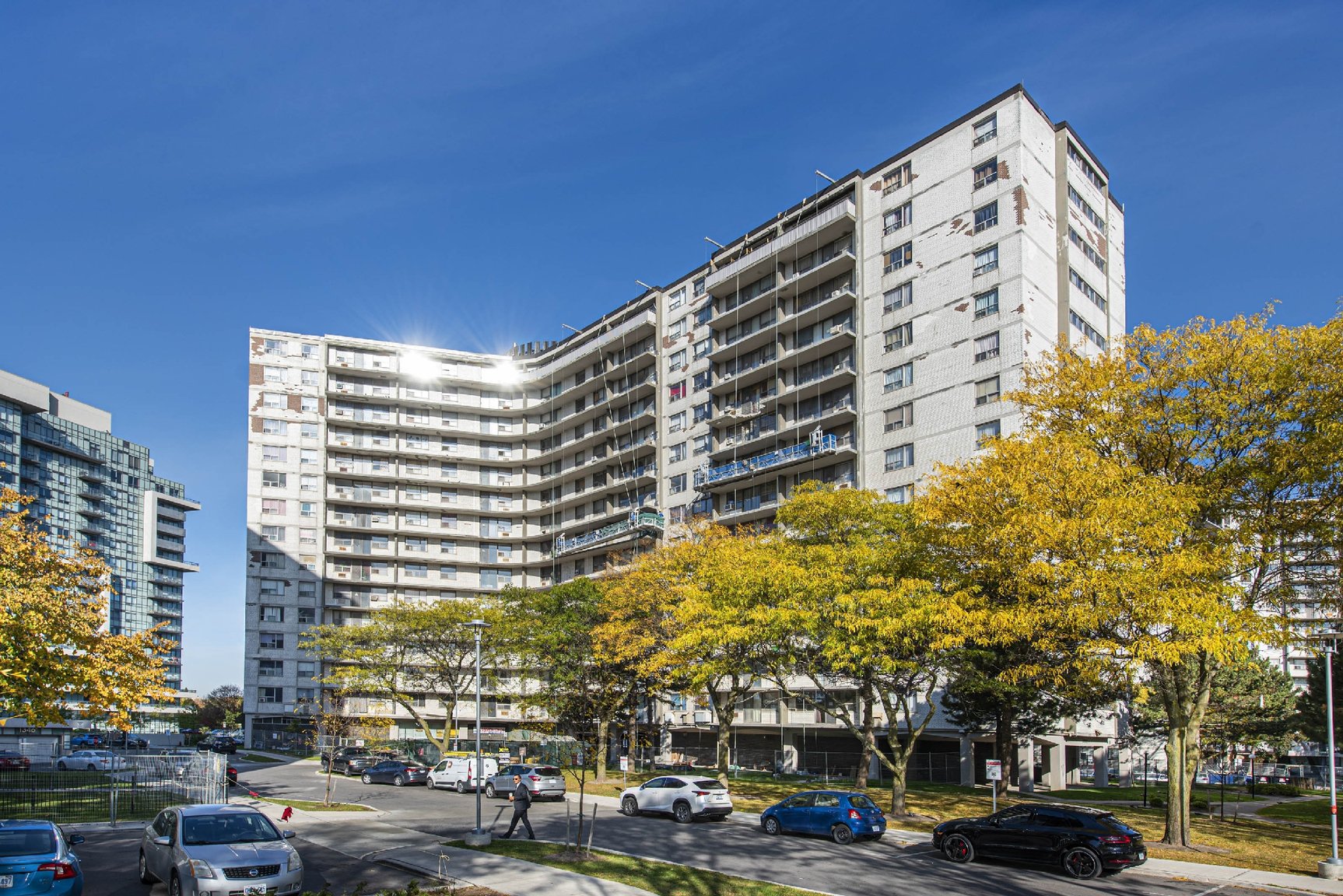 Rentals.ca ) 1350 Danforth Road, Scarborough ON for Rent