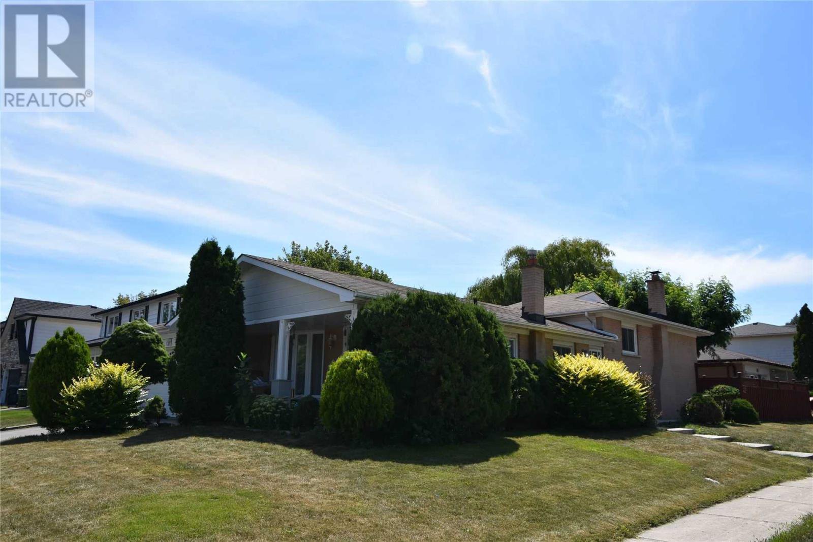 Rentals.ca :) 66 Davisbrook Boulevard, Scarborough ON for Rent