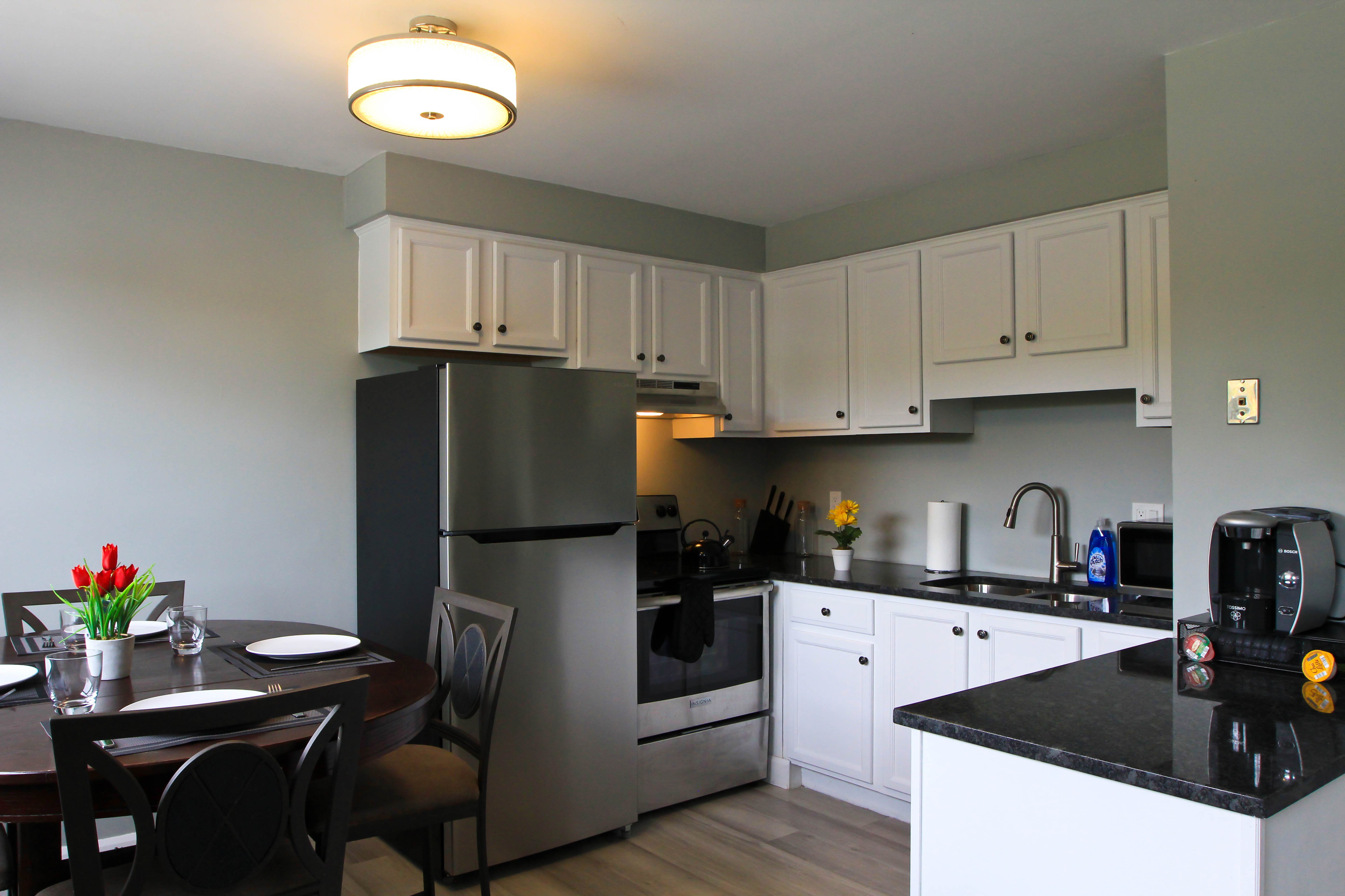 357 Saulsbury Street, Strathroy, ON Town House for rent