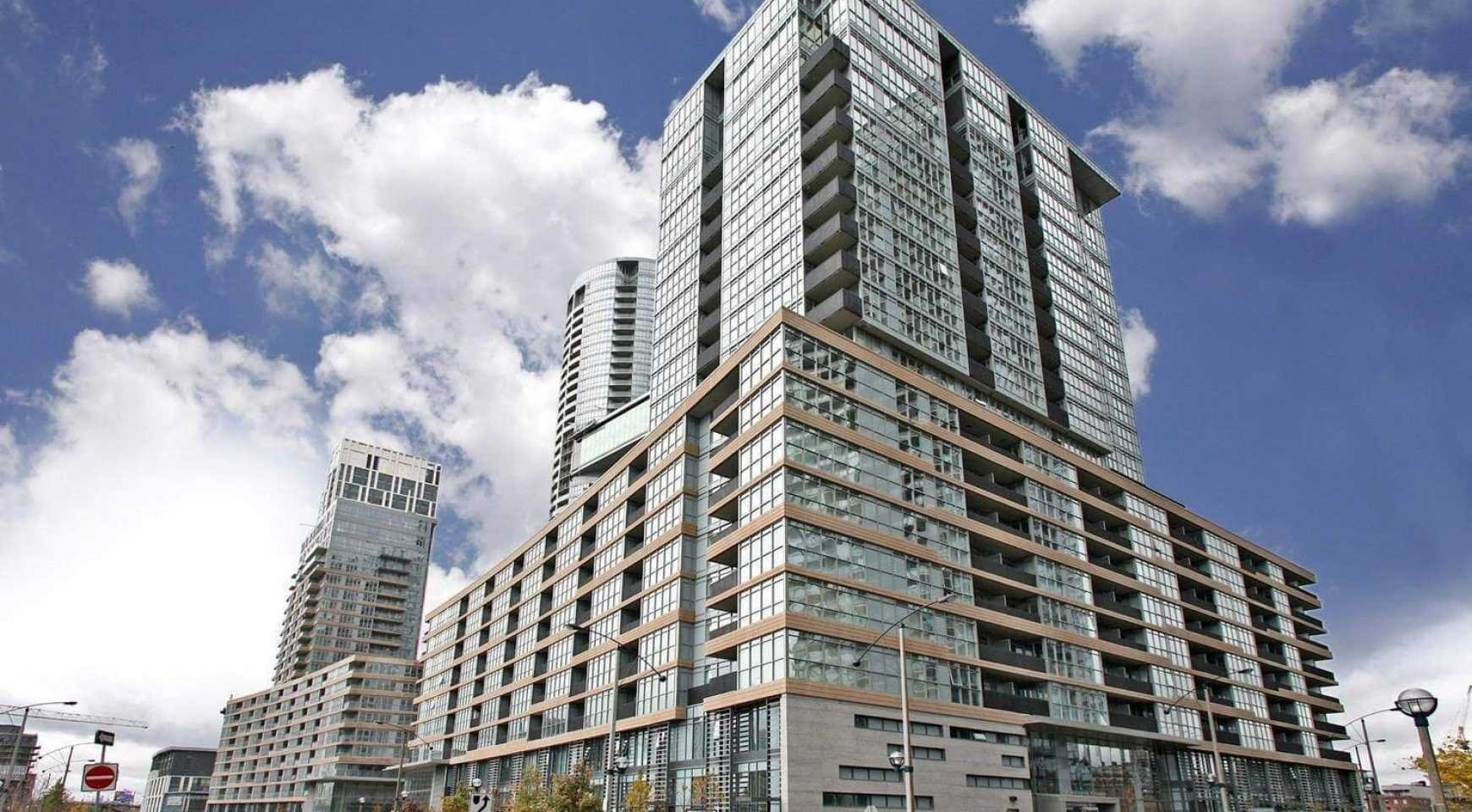 Rentals.ca ) 10 Capreol Court, Toronto ON for Rent