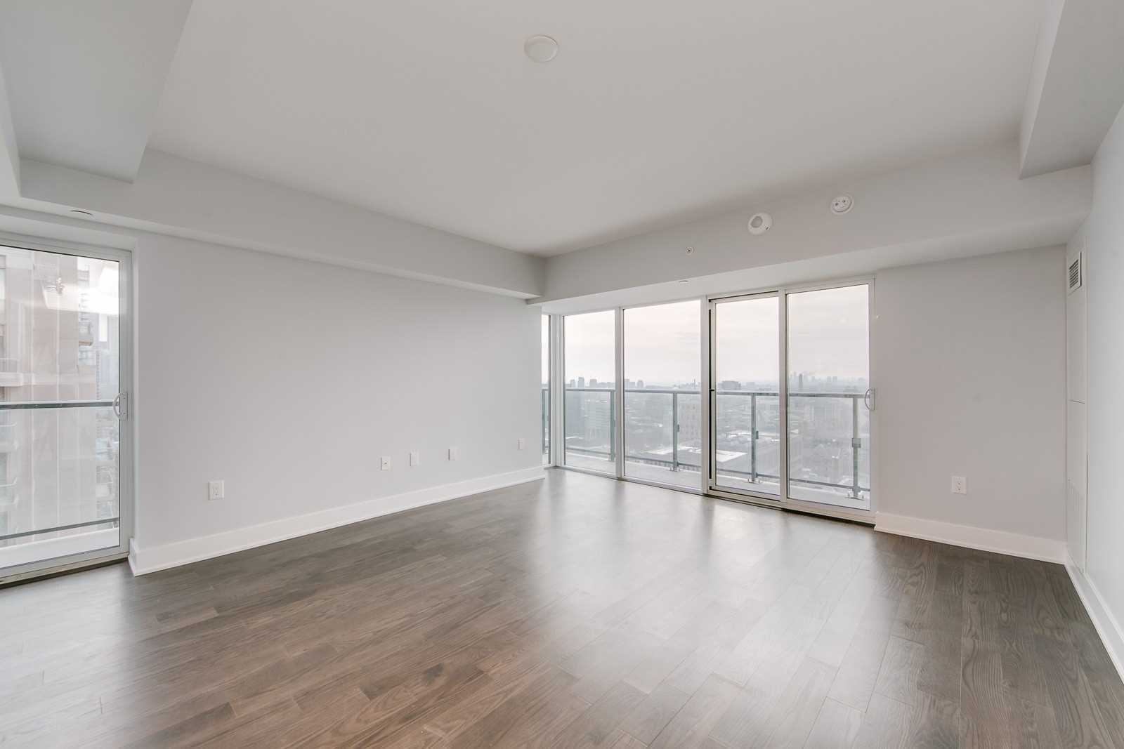 955-bay-street-toronto-on-condo-for-rent