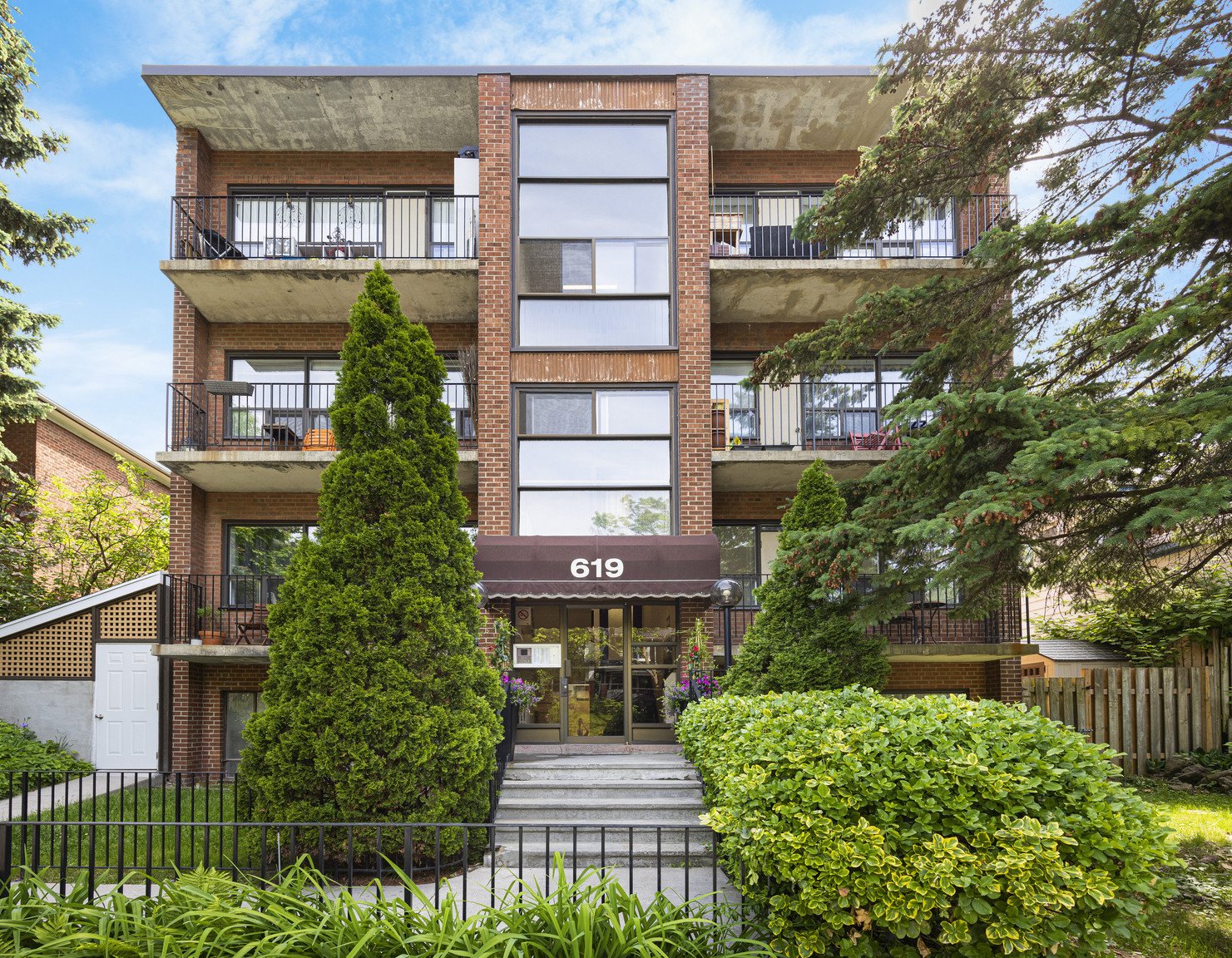 Rentals.ca :) 619 Woodbine Avenue, Toronto ON for Rent