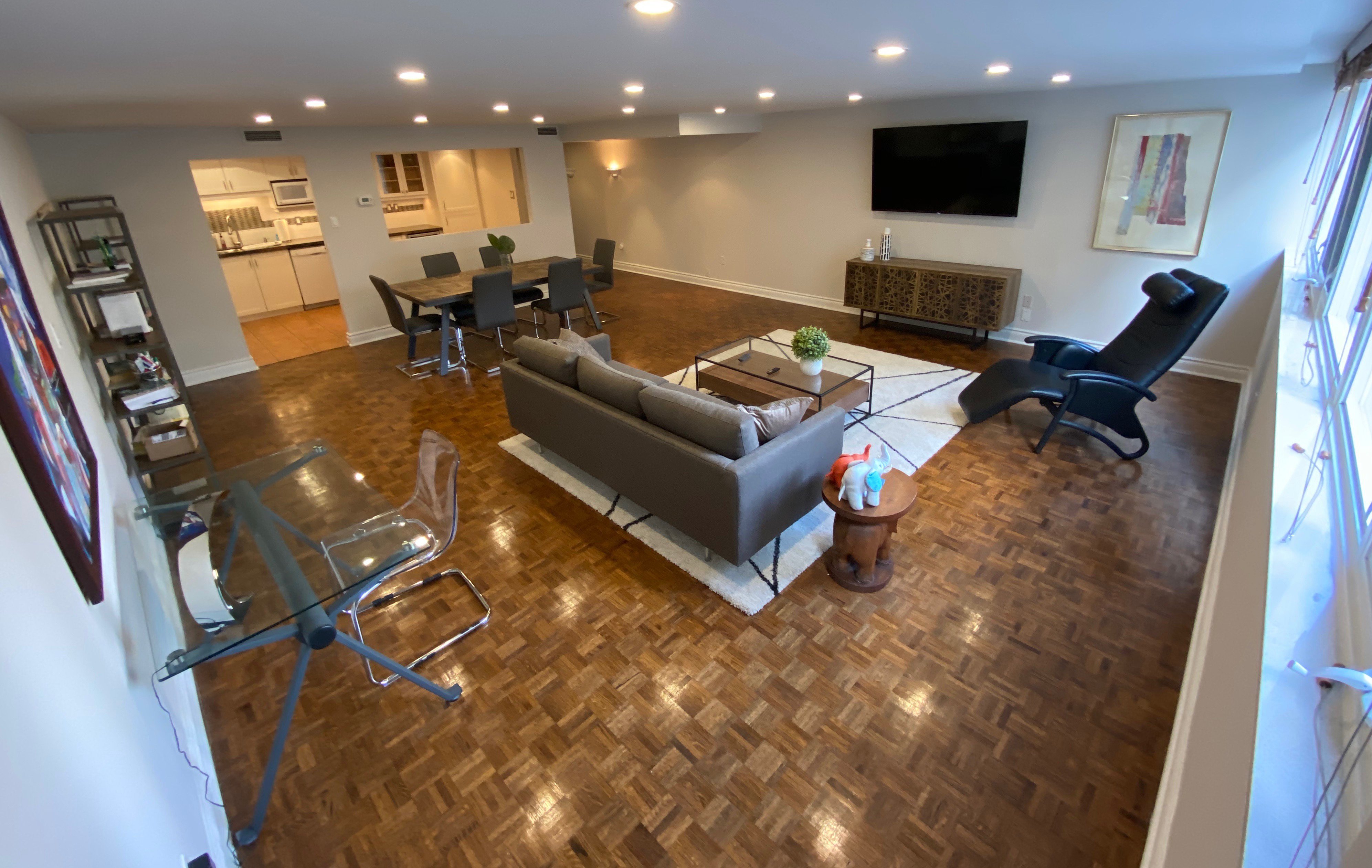 Rentals.ca ) 360 Bloor Street East, Toronto ON for Rent
