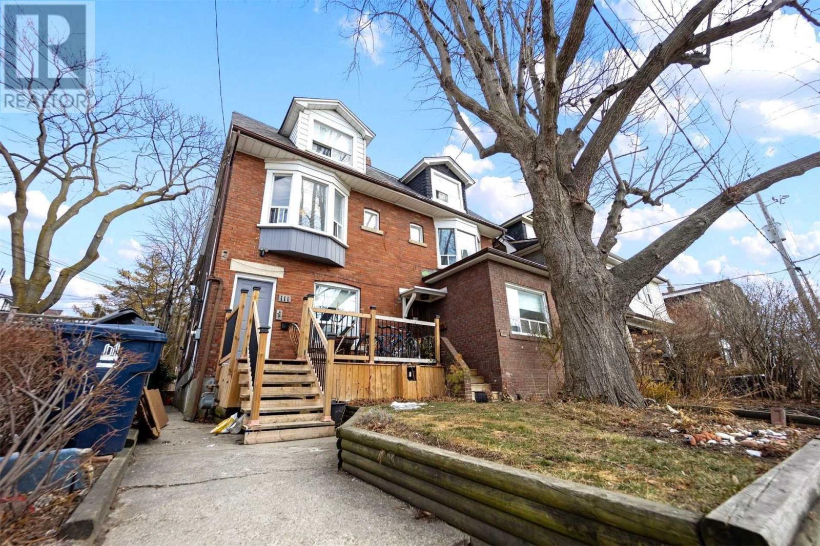 Rentals.ca ) 111 Sunnyside, Toronto ON for Rent