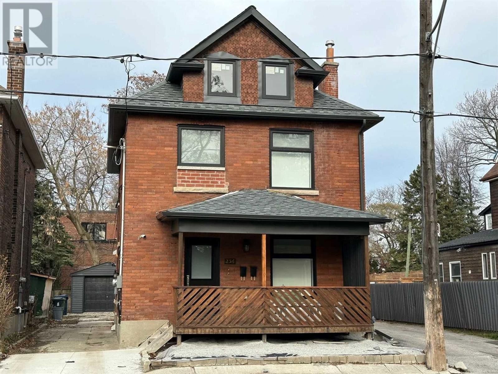Rentals.ca :) 256 Annette Street, Toronto ON for Rent