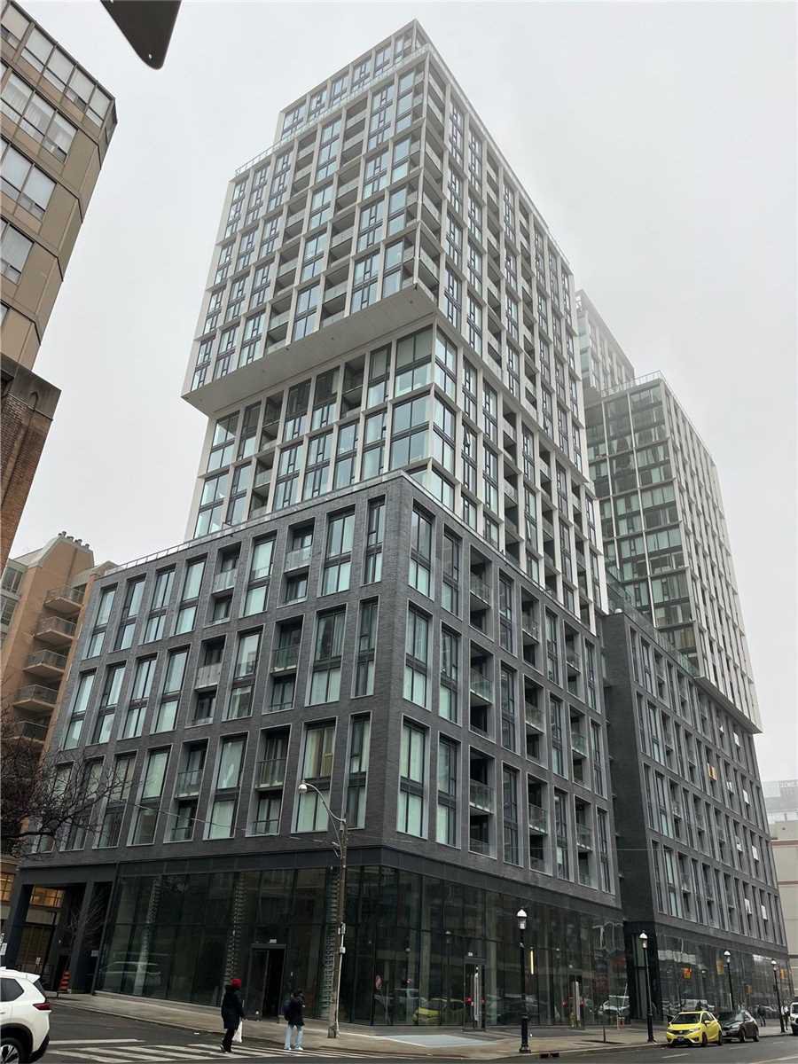 Rentals.ca ) 158 Front Street East, Toronto ON for Rent