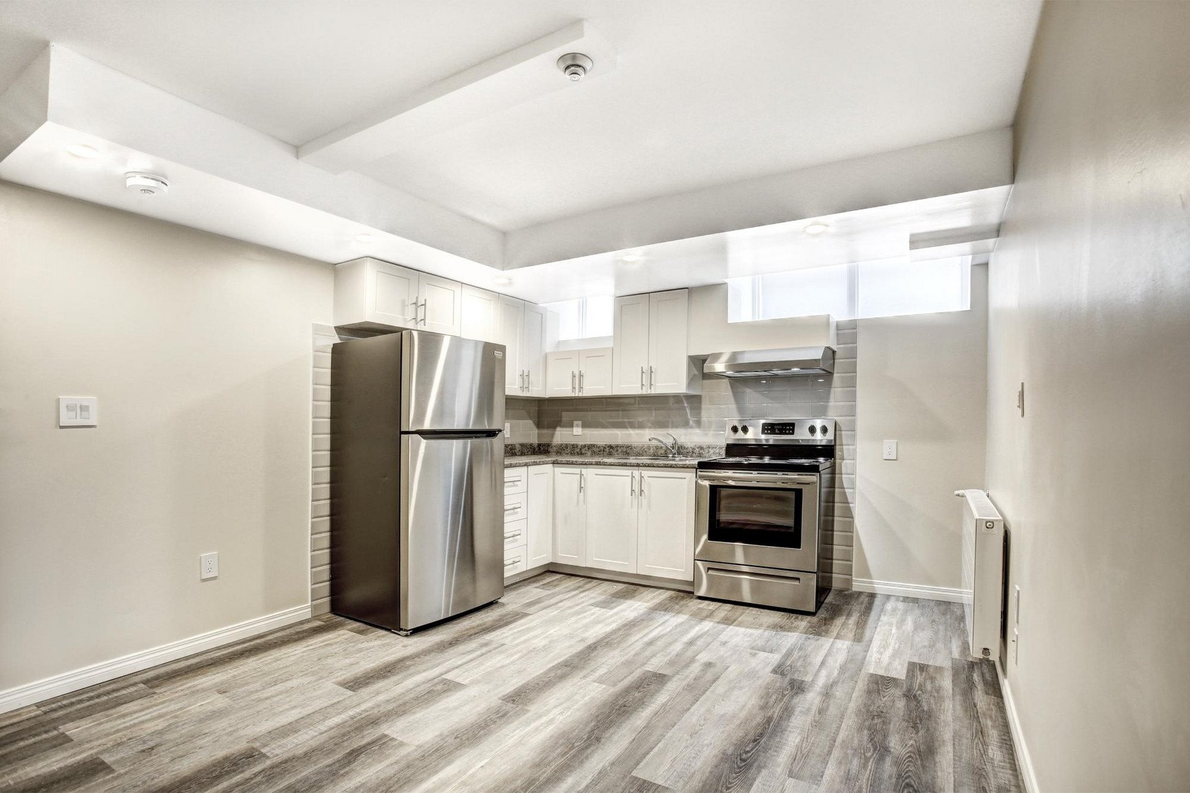 Rentals.ca ) 2682 Bloor St. W, Toronto ON for Rent