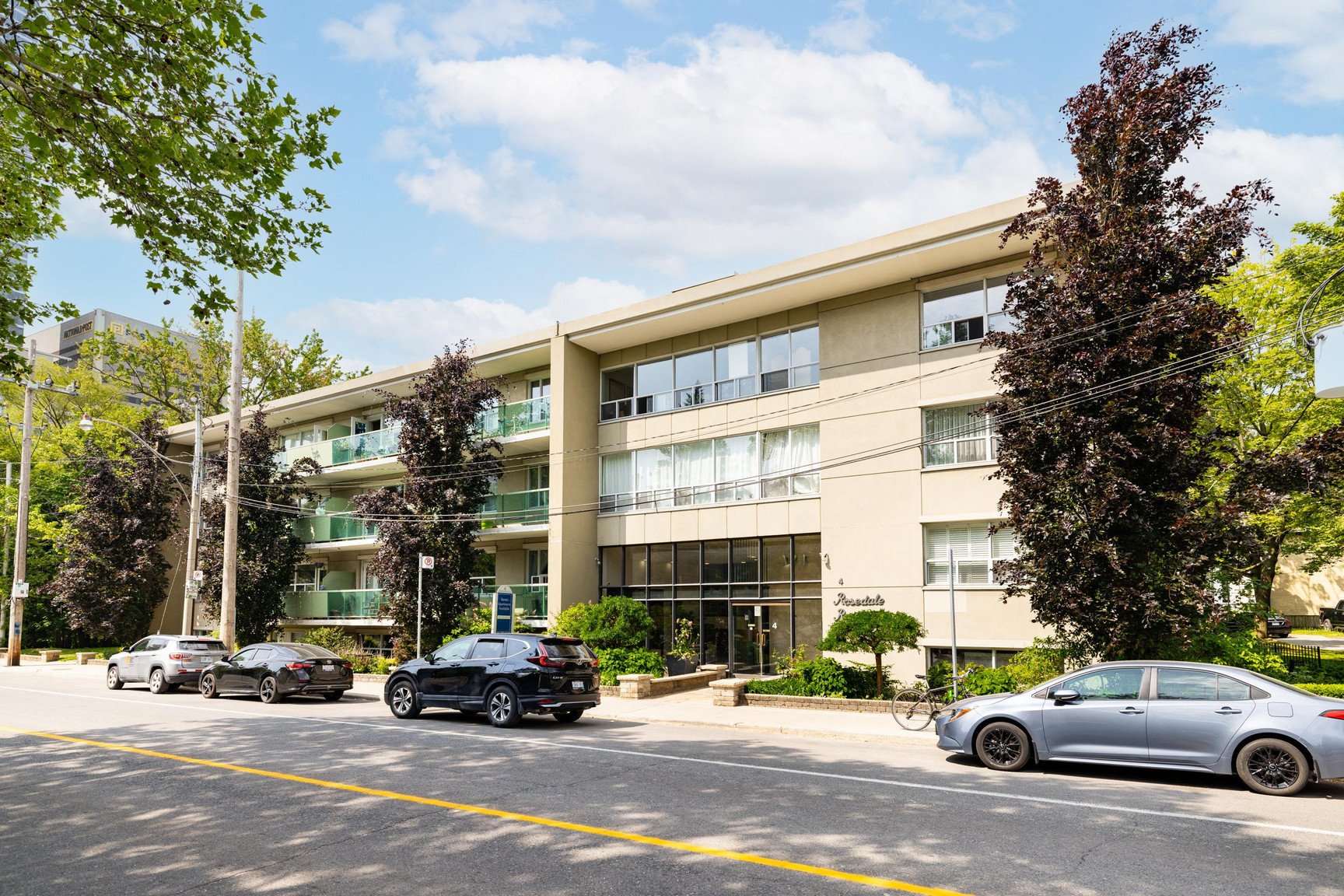 Rosedale Ravine Apartments 4 Sherbourne St N, Toronto, ON